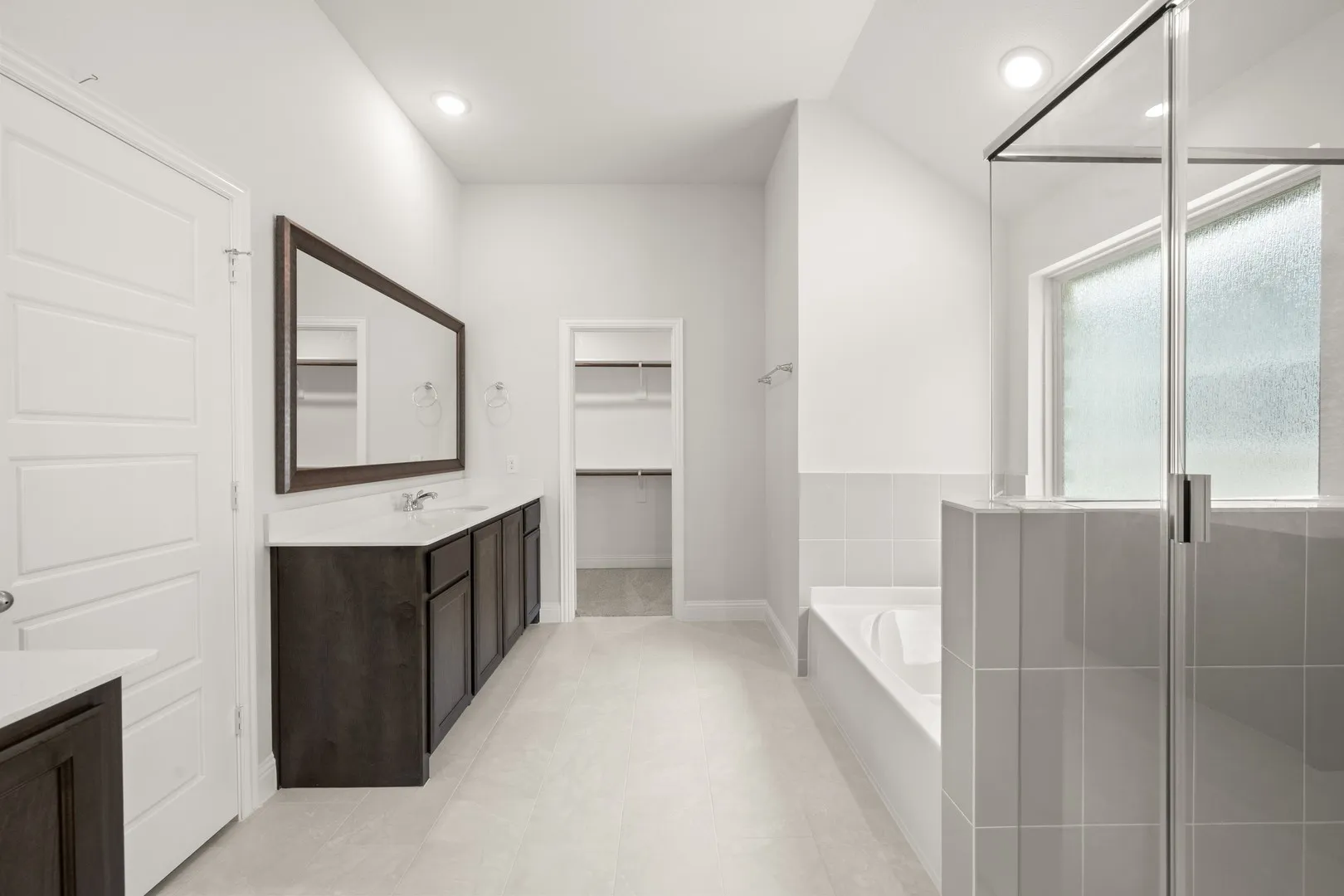228 Shepards- Primary Suite-3