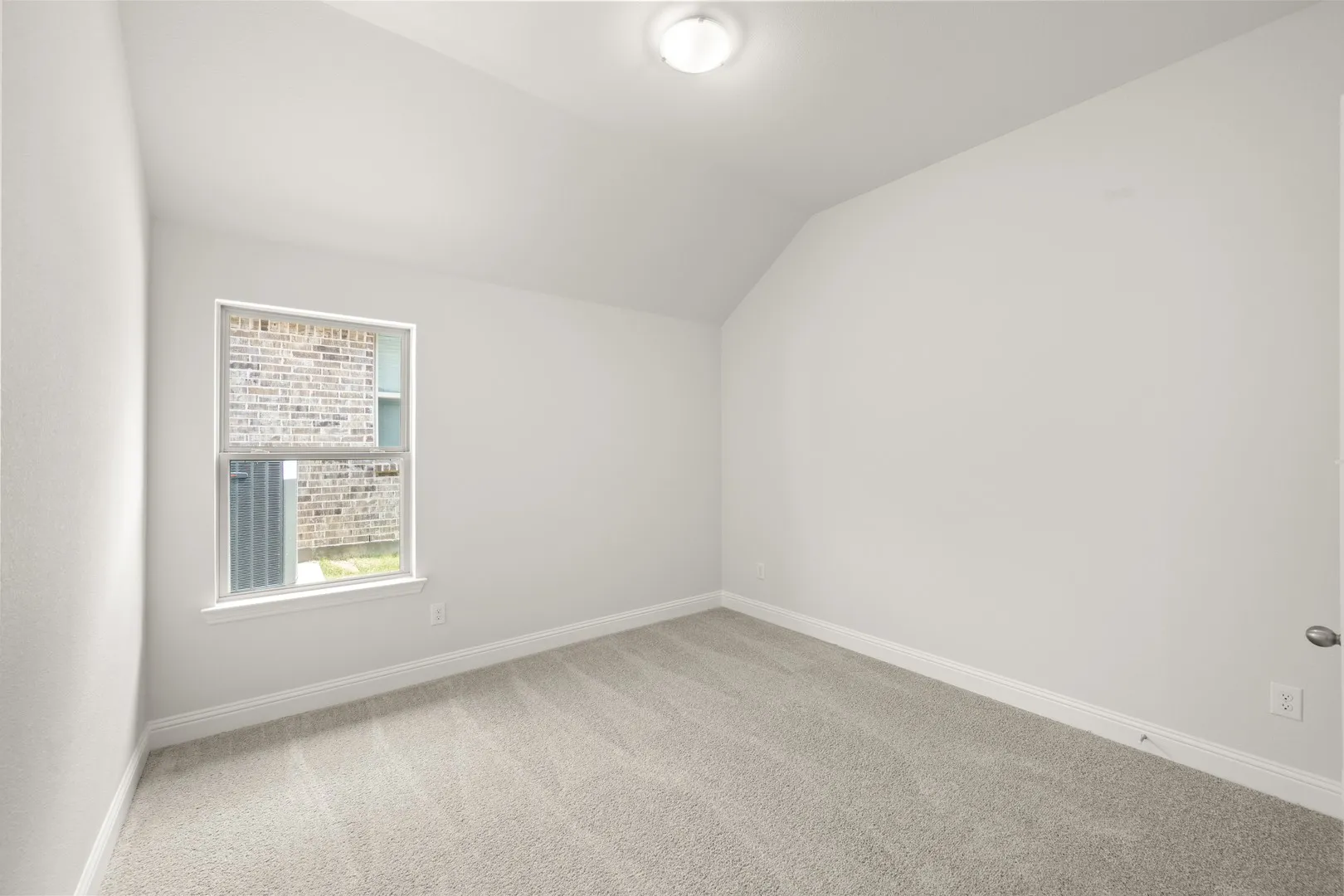 228 Shepards- Bedroom-3