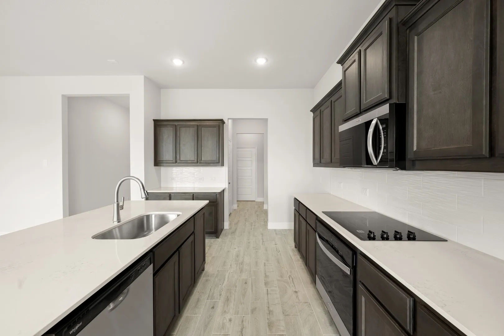228 Shepards- Kitchen-4