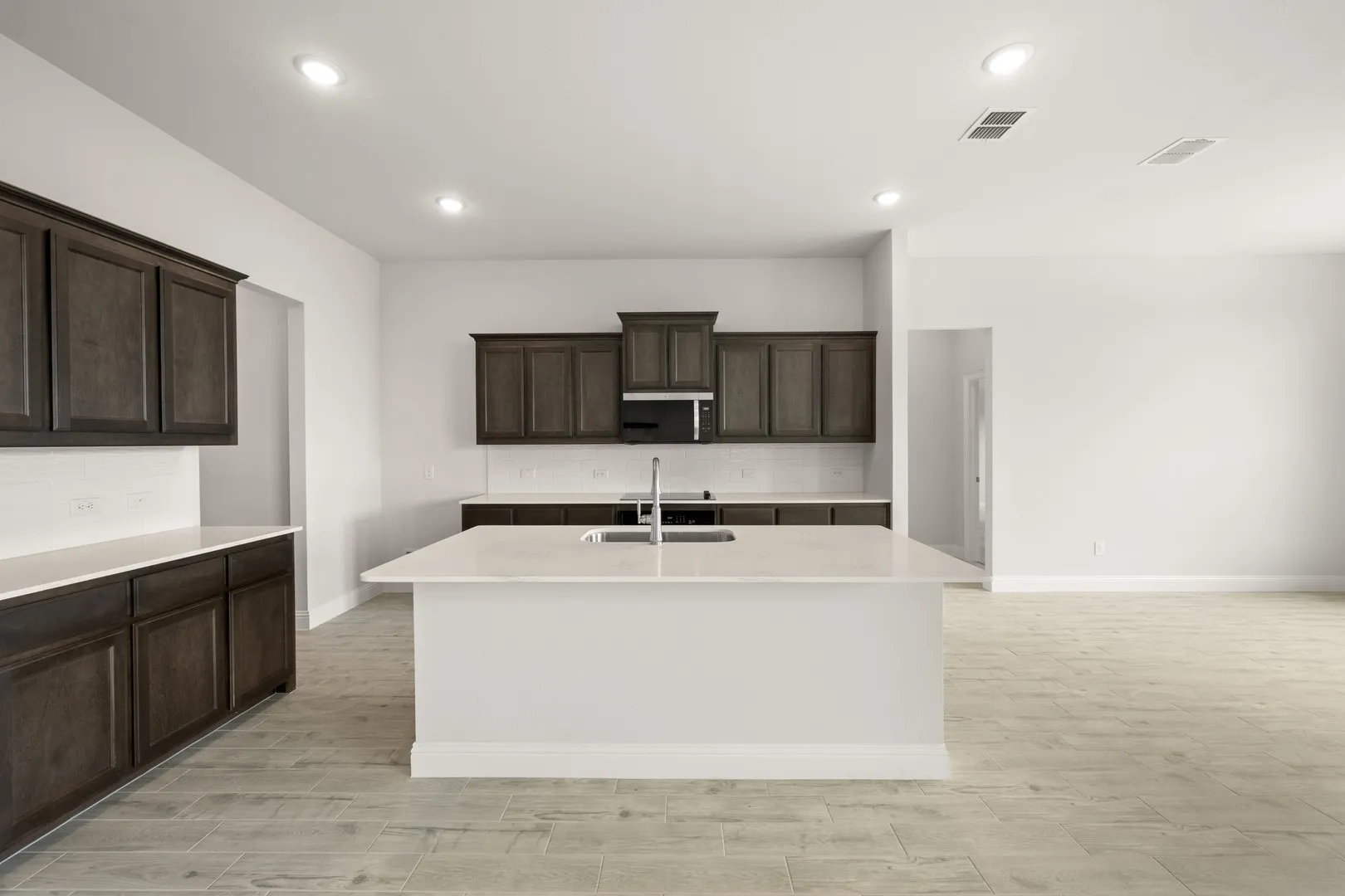 228 Shepards- Kitchen-2