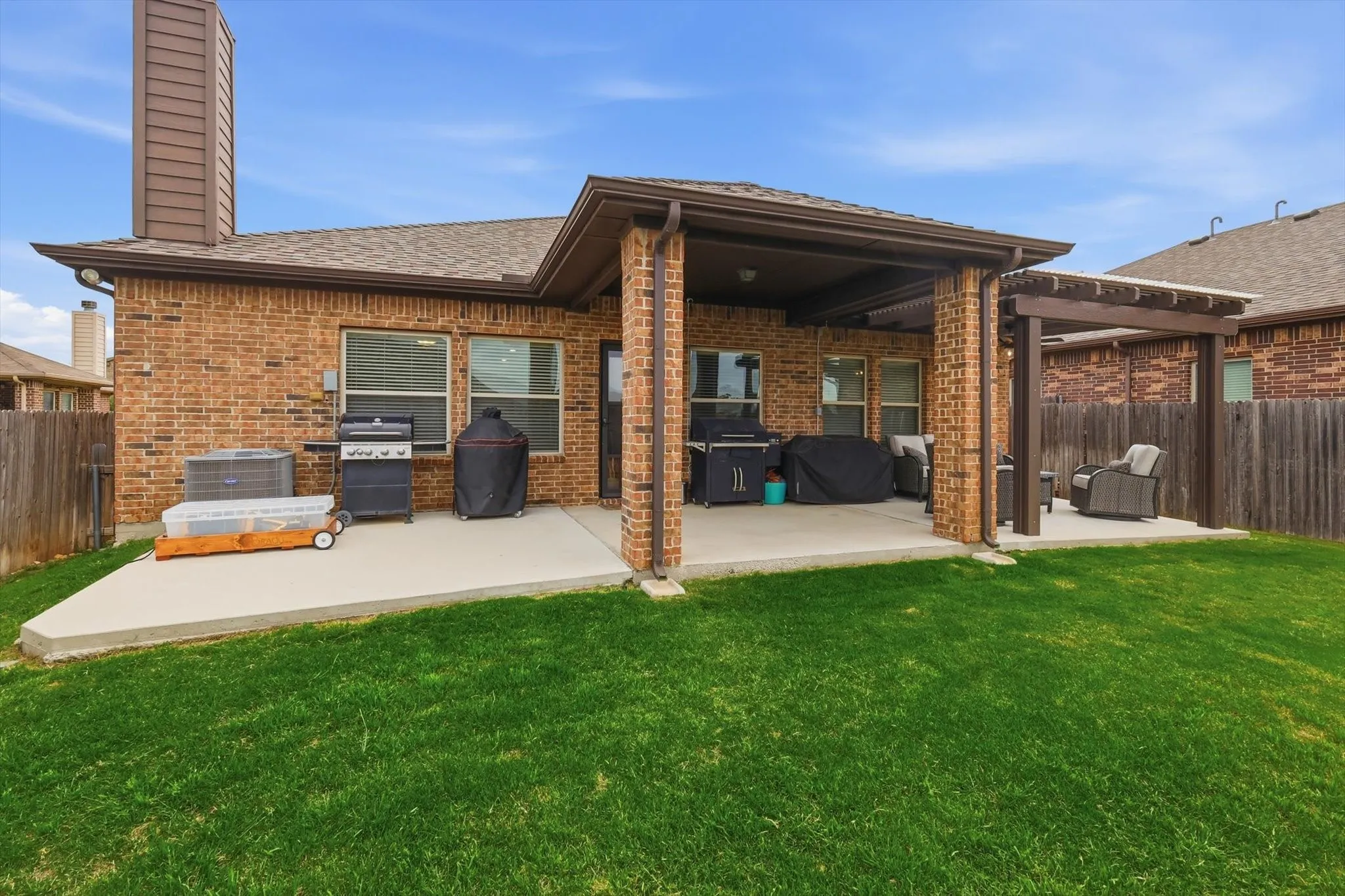 Single Family Residence For Sale in Tarrant County , 2432 Half Moon Bay Lane, Fort Worth, Texas 76177, 3 Bedroom, 2 Bathroom, 2 Garage spaces, 2,186 Sqft, built in 2013, Preowned, mls#21238180, Real Estate Agent in Fort Worth, Homes For Sale in Tarrant county, Homes For Sale in Fort Worth, Realtor in Fort Worth Texas, Real Estate Brokerage Independent Realty Texas, Luminita Cordes Realtor