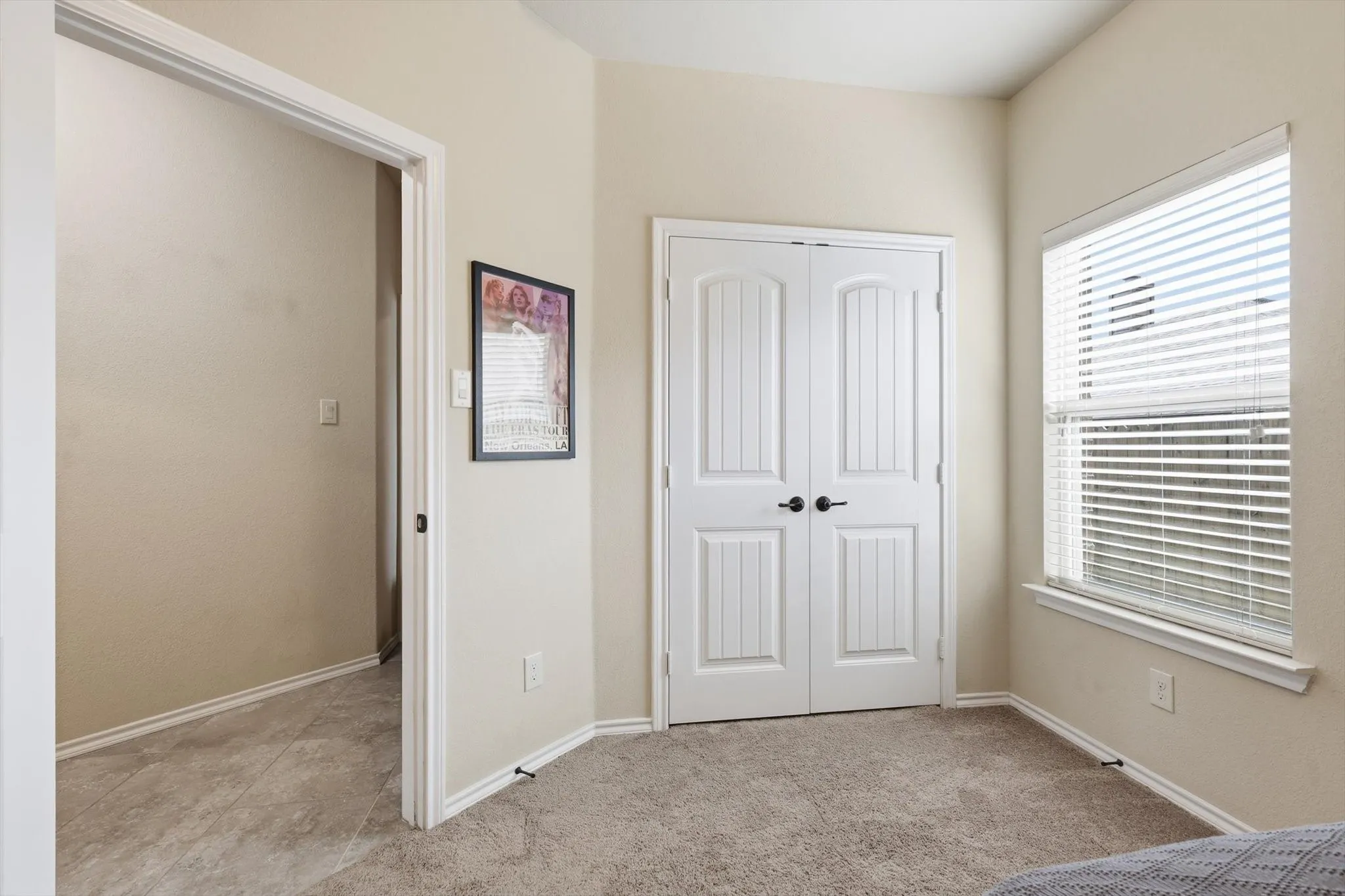Single Family Residence For Sale in Tarrant County , 2432 Half Moon Bay Lane, Fort Worth, Texas 76177, 3 Bedroom, 2 Bathroom, 2 Garage spaces, 2,186 Sqft, built in 2013, Preowned, mls#21238180, Real Estate Agent in Fort Worth, Homes For Sale in Tarrant county, Homes For Sale in Fort Worth, Realtor in Fort Worth Texas, Real Estate Brokerage Independent Realty Texas, Luminita Cordes Realtor