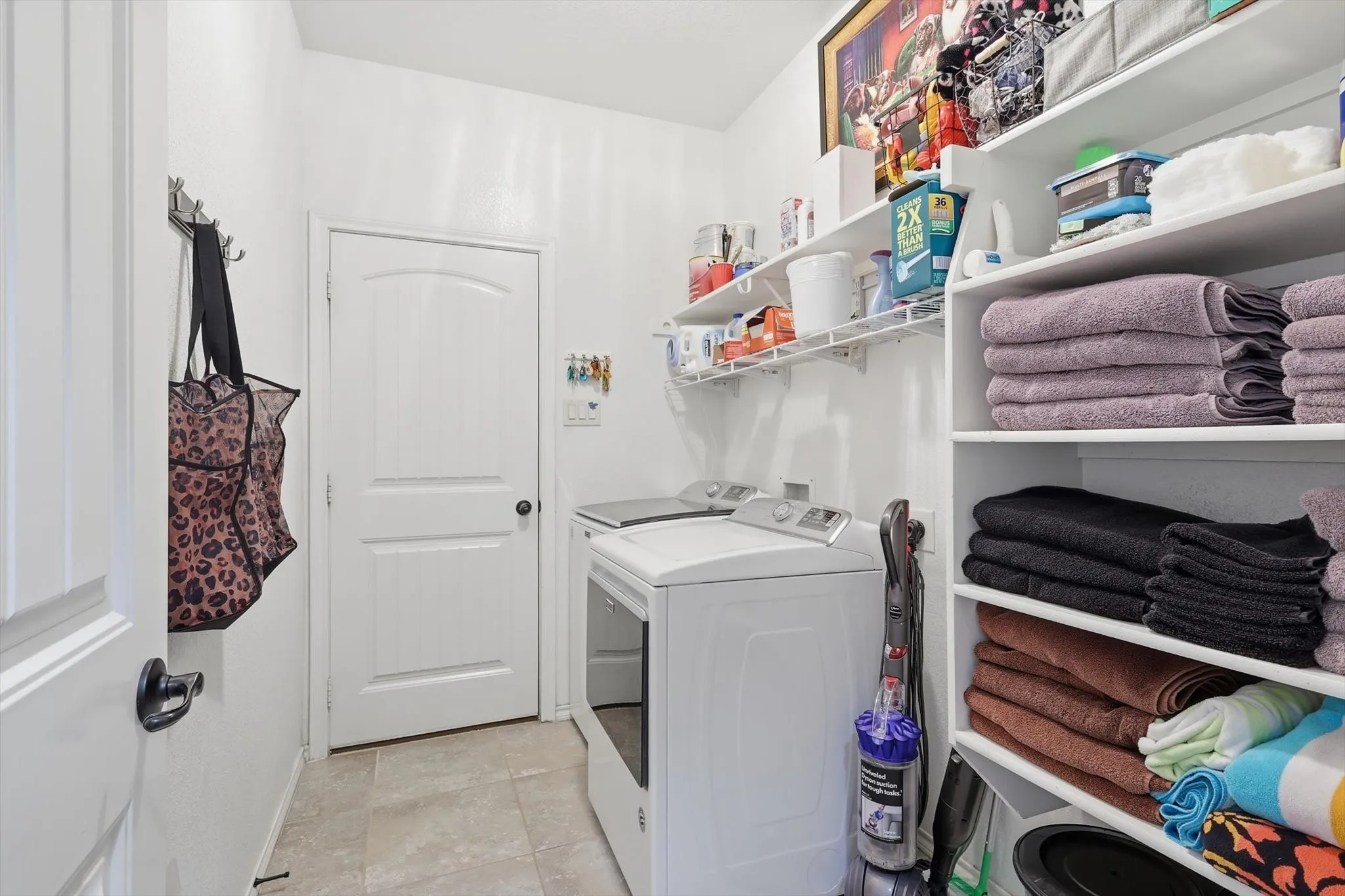 Single Family Residence For Sale in Tarrant County , 2432 Half Moon Bay Lane, Fort Worth, Texas 76177, 3 Bedroom, 2 Bathroom, 2 Garage spaces, 2,186 Sqft, built in 2013, Preowned, mls#21238180, Real Estate Agent in Fort Worth, Homes For Sale in Tarrant county, Homes For Sale in Fort Worth, Realtor in Fort Worth Texas, Real Estate Brokerage Independent Realty Texas, Luminita Cordes Realtor