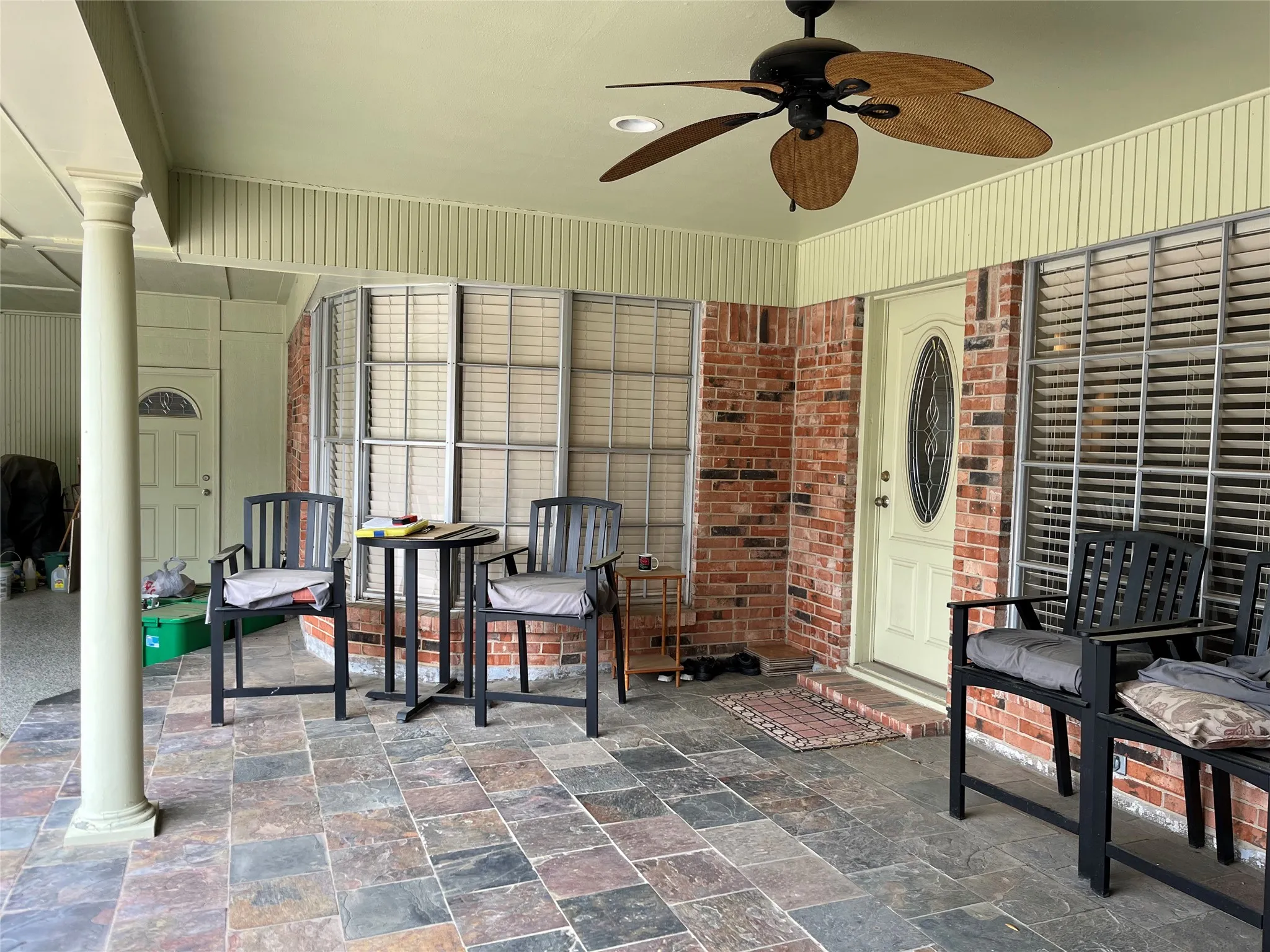 Single Family Residence For Sale in Hunt County , 2801 Rix Street, Commerce, Texas 75428, 4 Bedroom, 3 Bathroom, Garage spaces, 3,081 Sqft, built in 1983, Preowned, mls#21240687, Real Estate Agent in Commerce, Homes For Sale in Hunt county, Homes For Sale in Commerce, Realtor in Commerce Texas, Real Estate Brokerage Independent Realty Texas, Luminita Cordes Realtor