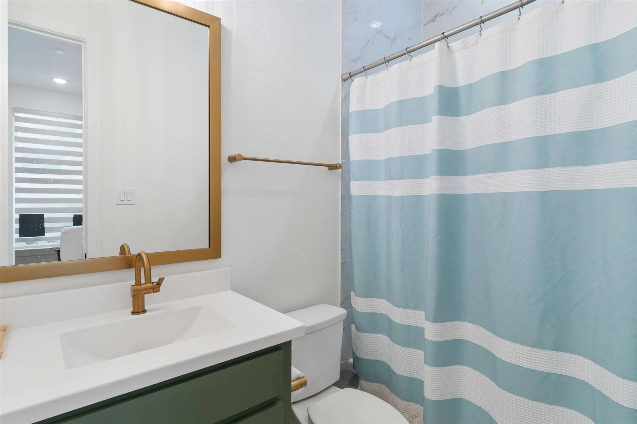 Single Family Residence For Sale in Rockwall County , 1939 Apple Tree Drive, Rockwall, Texas 75087, 4 Bedrooms, 5 Bathrooms, 3 Garage spaces, 3,033 Sqft, built in 2024, Price $700,000, mls#21239437, Real Estate Agent in Rockwall, Homes For Sale in Rockwall county, Homes For Sale in Rockwall, Realtor in Rockwall Texas, Real Estate Brokerage Independent Realty Texas, Luminita Cordes Realtor