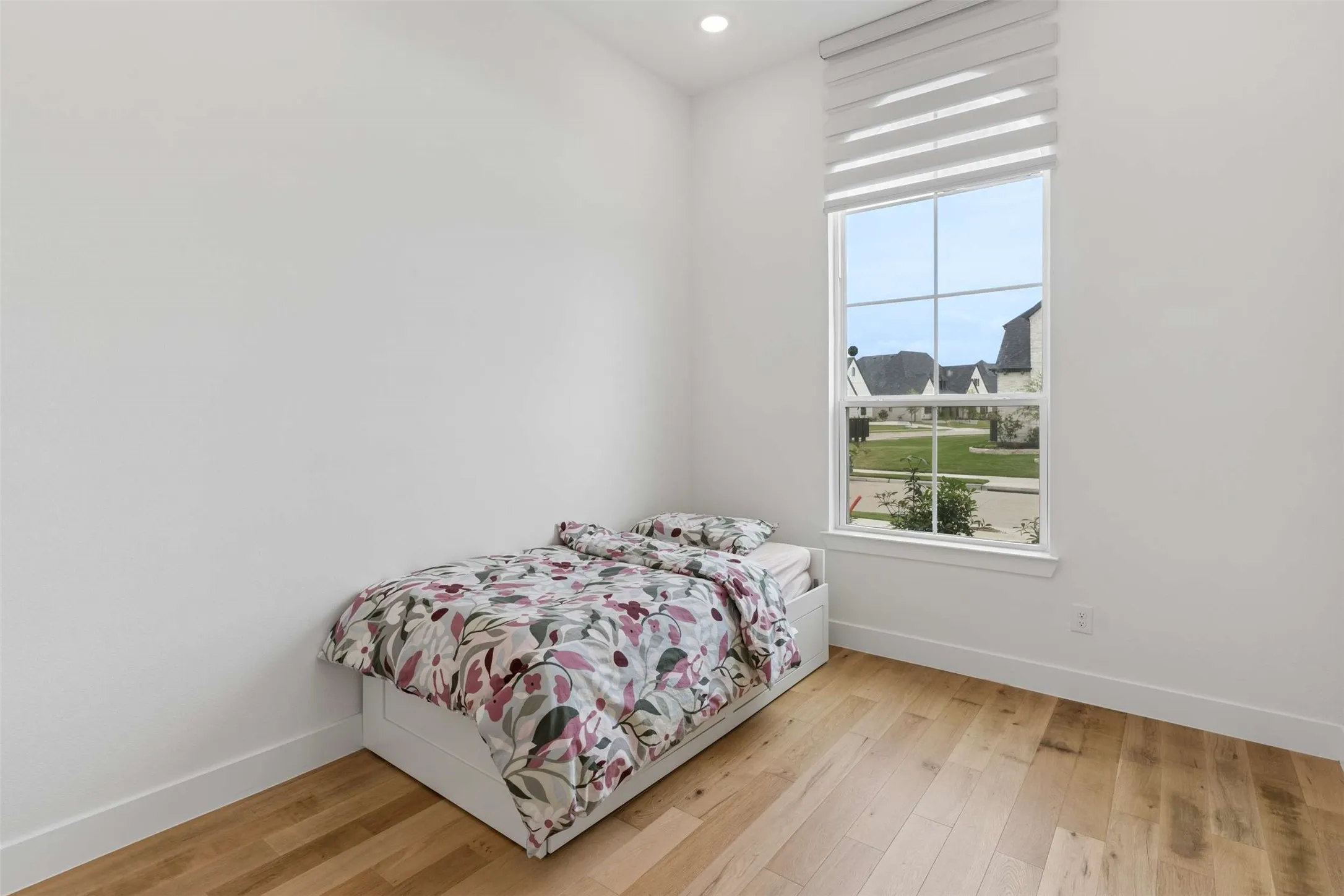 Single Family Residence For Sale in Rockwall County , 1939 Apple Tree Drive, Rockwall, Texas 75087, 4 Bedrooms, 5 Bathrooms, 3 Garage spaces, 3,033 Sqft, built in 2024, Price $700,000, mls#21239437, Real Estate Agent in Rockwall, Homes For Sale in Rockwall county, Homes For Sale in Rockwall, Realtor in Rockwall Texas, Real Estate Brokerage Independent Realty Texas, Luminita Cordes Realtor