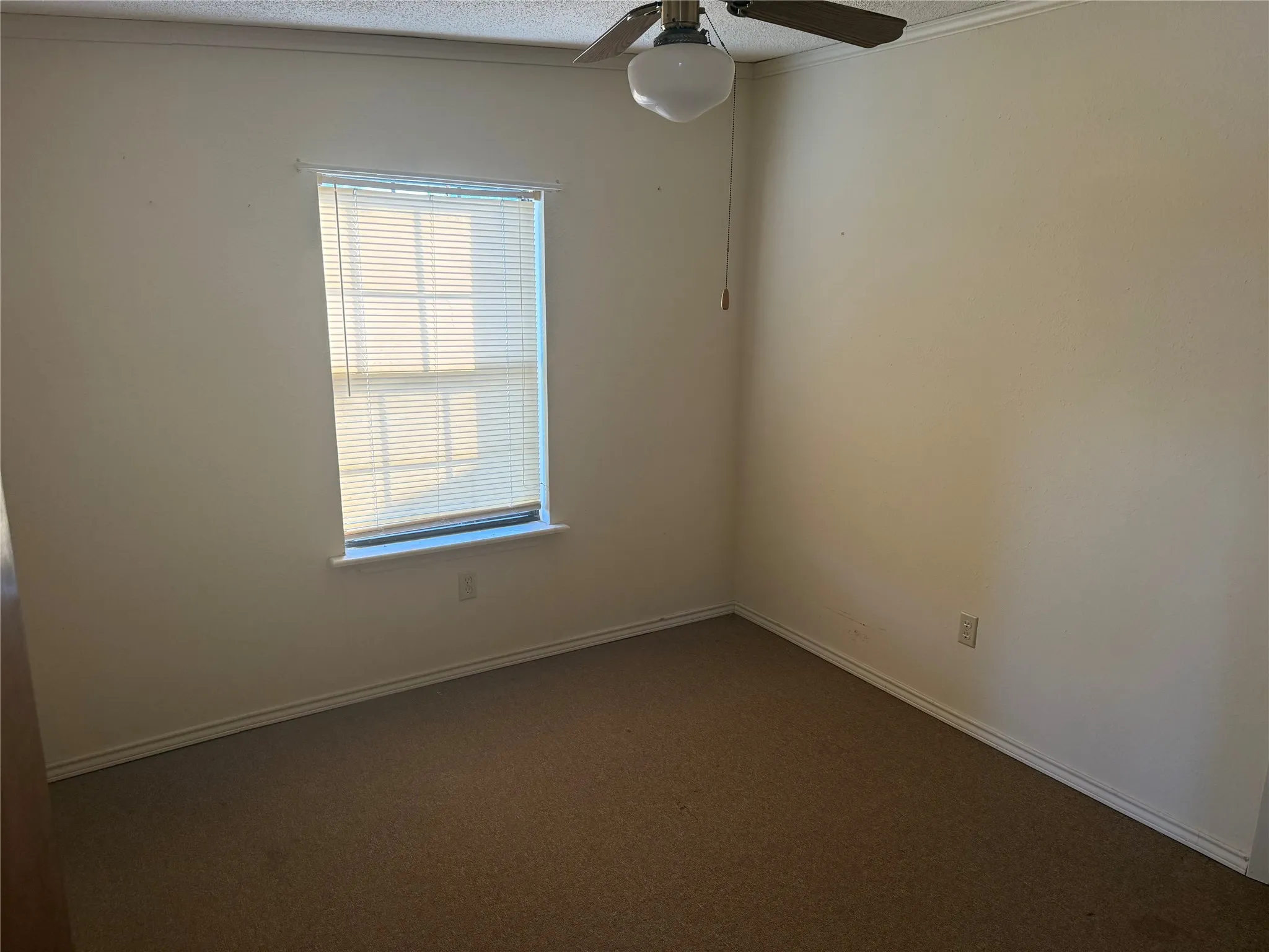 Manufactured Home For Sale in Palo Pinto County , 1501 Mcadams Road, Graford, Texas 76449, 5 Bedroom, 3 Bathroom, 2 Garage spaces, 3,941 Sqft, built in 1988, mls#21242847, Real Estate Agent in Graford, Homes For Sale in Palo Pinto county, Homes For Sale in Graford, Realtor in Graford Texas, Real Estate Brokerage Independent Realty Texas, Luminita Cordes Realtor