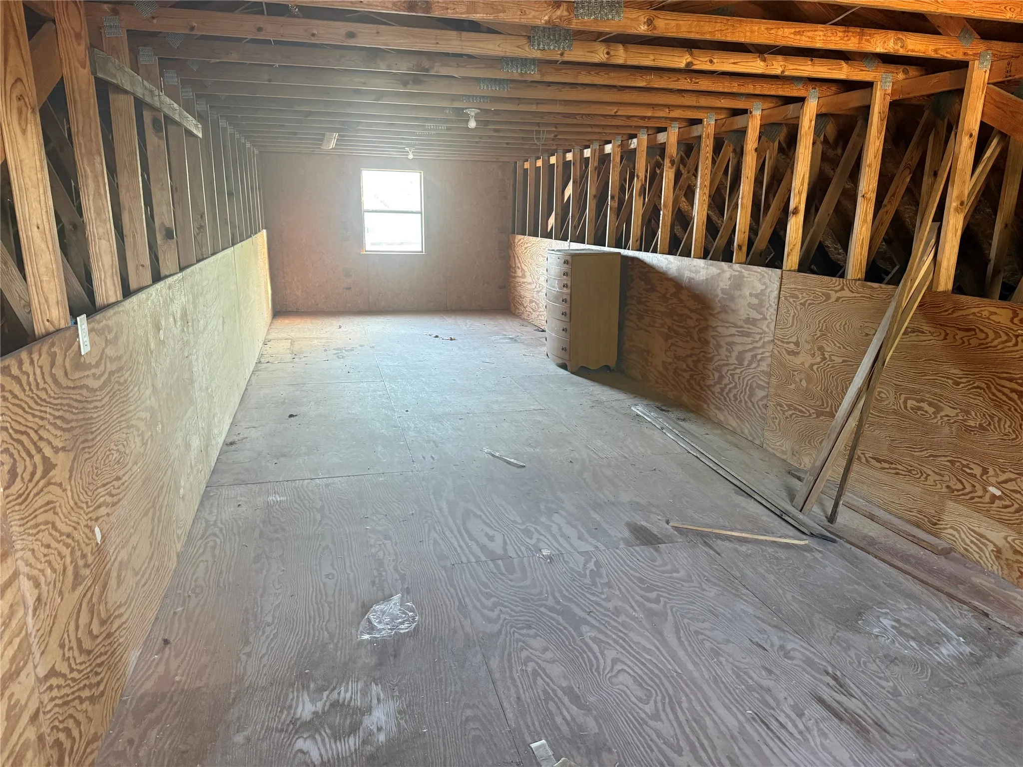 Manufactured Home For Sale in Palo Pinto County , 1501 Mcadams Road, Graford, Texas 76449, 5 Bedroom, 3 Bathroom, 2 Garage spaces, 3,941 Sqft, built in 1988, mls#21242847, Real Estate Agent in Graford, Homes For Sale in Palo Pinto county, Homes For Sale in Graford, Realtor in Graford Texas, Real Estate Brokerage Independent Realty Texas, Luminita Cordes Realtor