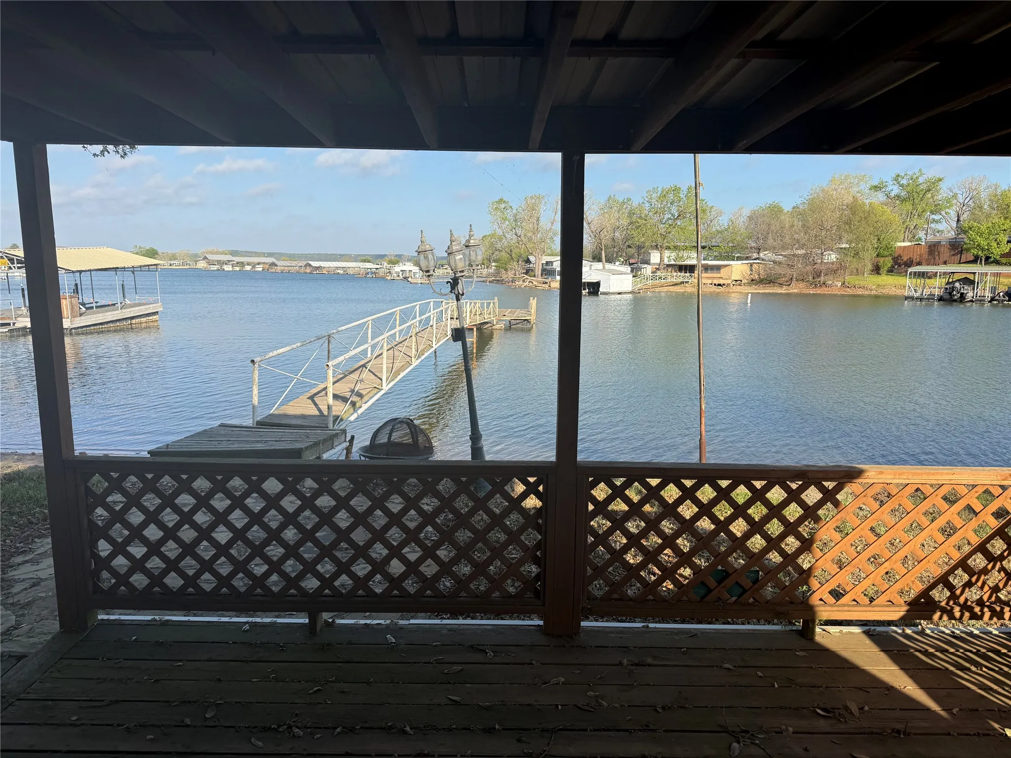 Manufactured Home For Sale in Palo Pinto County , 1501 Mcadams Road, Graford, Texas 76449, 5 Bedroom, 3 Bathroom, 2 Garage spaces, 3,941 Sqft, built in 1988, mls#21242847, Real Estate Agent in Graford, Homes For Sale in Palo Pinto county, Homes For Sale in Graford, Realtor in Graford Texas, Real Estate Brokerage Independent Realty Texas, Luminita Cordes Realtor