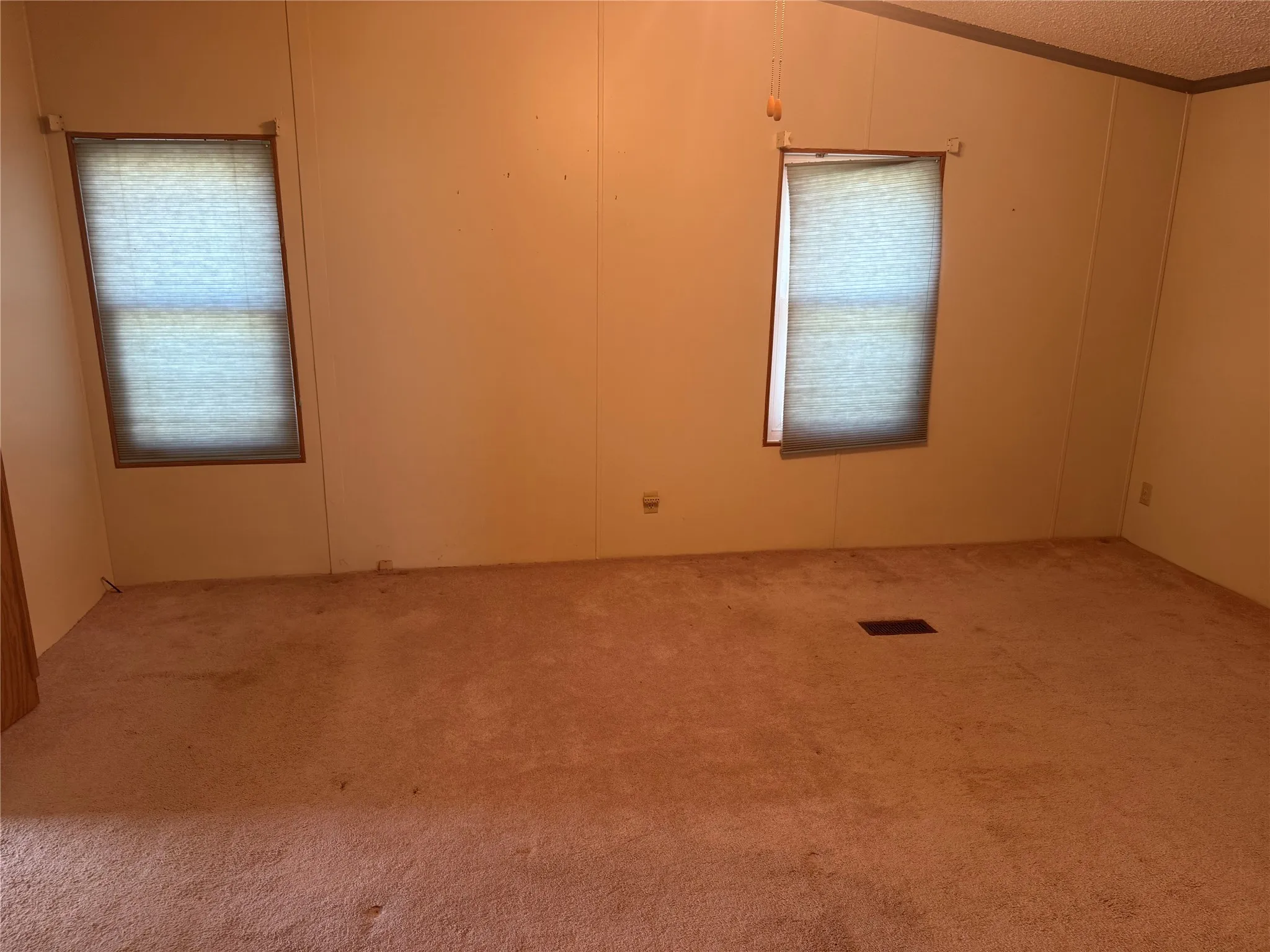 Manufactured Home For Sale in Palo Pinto County , 1501 Mcadams Road, Graford, Texas 76449, 5 Bedroom, 3 Bathroom, 2 Garage spaces, 3,941 Sqft, built in 1988, mls#21242847, Real Estate Agent in Graford, Homes For Sale in Palo Pinto county, Homes For Sale in Graford, Realtor in Graford Texas, Real Estate Brokerage Independent Realty Texas, Luminita Cordes Realtor