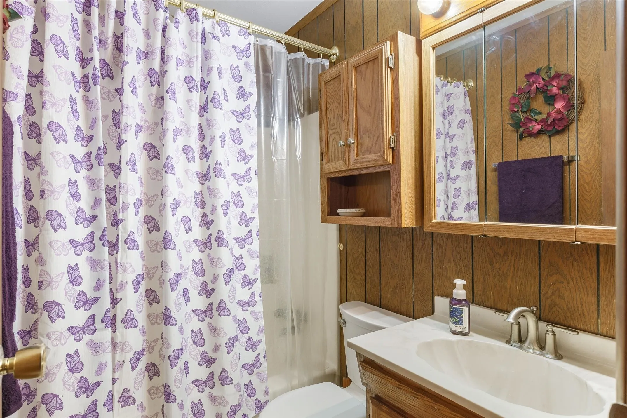 Farm For Sale in Kaufman County , 10761 County Road 348, Wills Point, Texas 75169, 3 Bedroom, 2 Bathroom, Garage spaces, 1,508 Sqft, built in 1970, mls#21238637, Real Estate Agent in Wills Point, Homes For Sale in Kaufman county, Homes For Sale in Wills Point, Realtor in Wills Point Texas, Real Estate Brokerage Independent Realty Texas, Luminita Cordes Realtor
