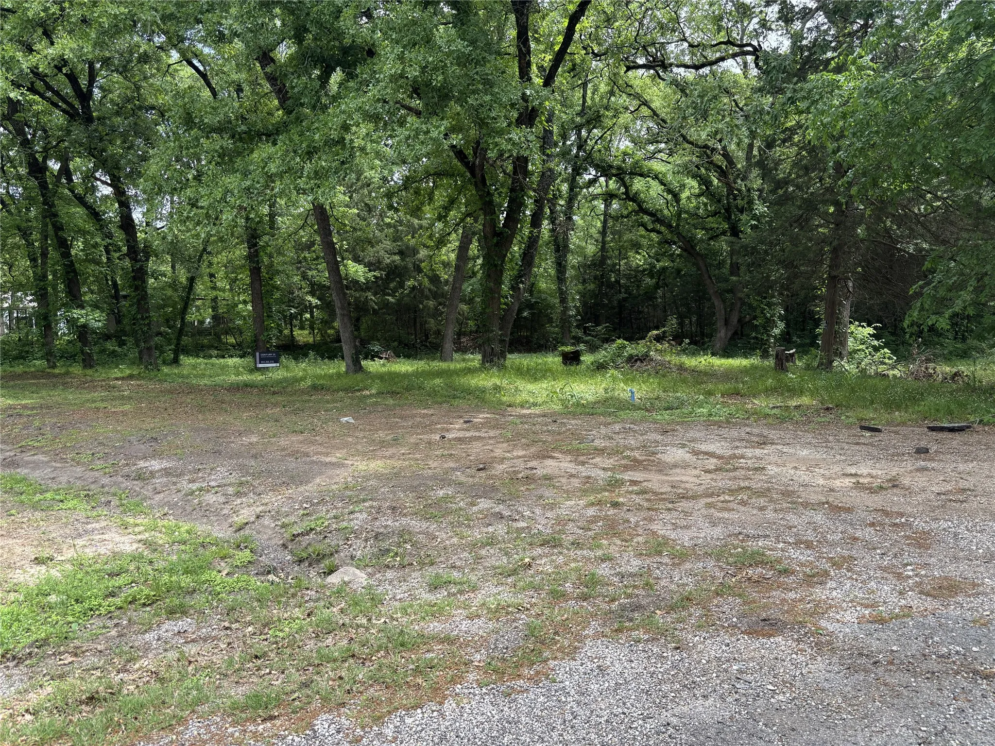 Unimproved Land For Sale in Hunt County , TBD Torama Street, Quinlan, Texas 75474, 0, 0, Garage spaces, 0 Sqft, built in 0, Price $60,000, mls#21242718, Real Estate Agent in Quinlan, Homes For Sale in Hunt county, Homes For Sale in Quinlan, Realtor in Quinlan Texas, Real Estate Brokerage Independent Realty Texas, Luminita Cordes Realtor
