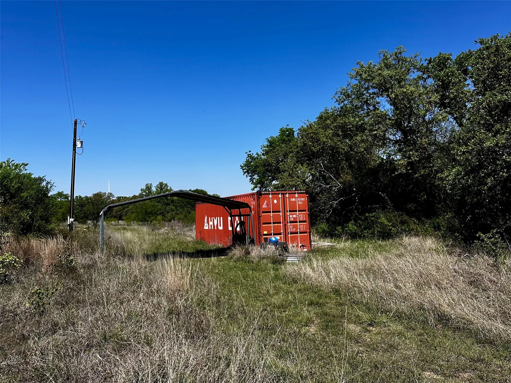 Single Family Residence For Sale in Callahan County , 9842 Fm 2228, Baird, Texas 79504, 1 Bedroom, 1 Bathroom, Garage spaces, 1,600 Sqft, built in 1930, Price $280,000, mls#21242881, Real Estate Agent in Baird, Homes For Sale in Callahan county, Homes For Sale in Baird, Realtor in Baird Texas, Real Estate Brokerage Independent Realty Texas, Luminita Cordes Realtor