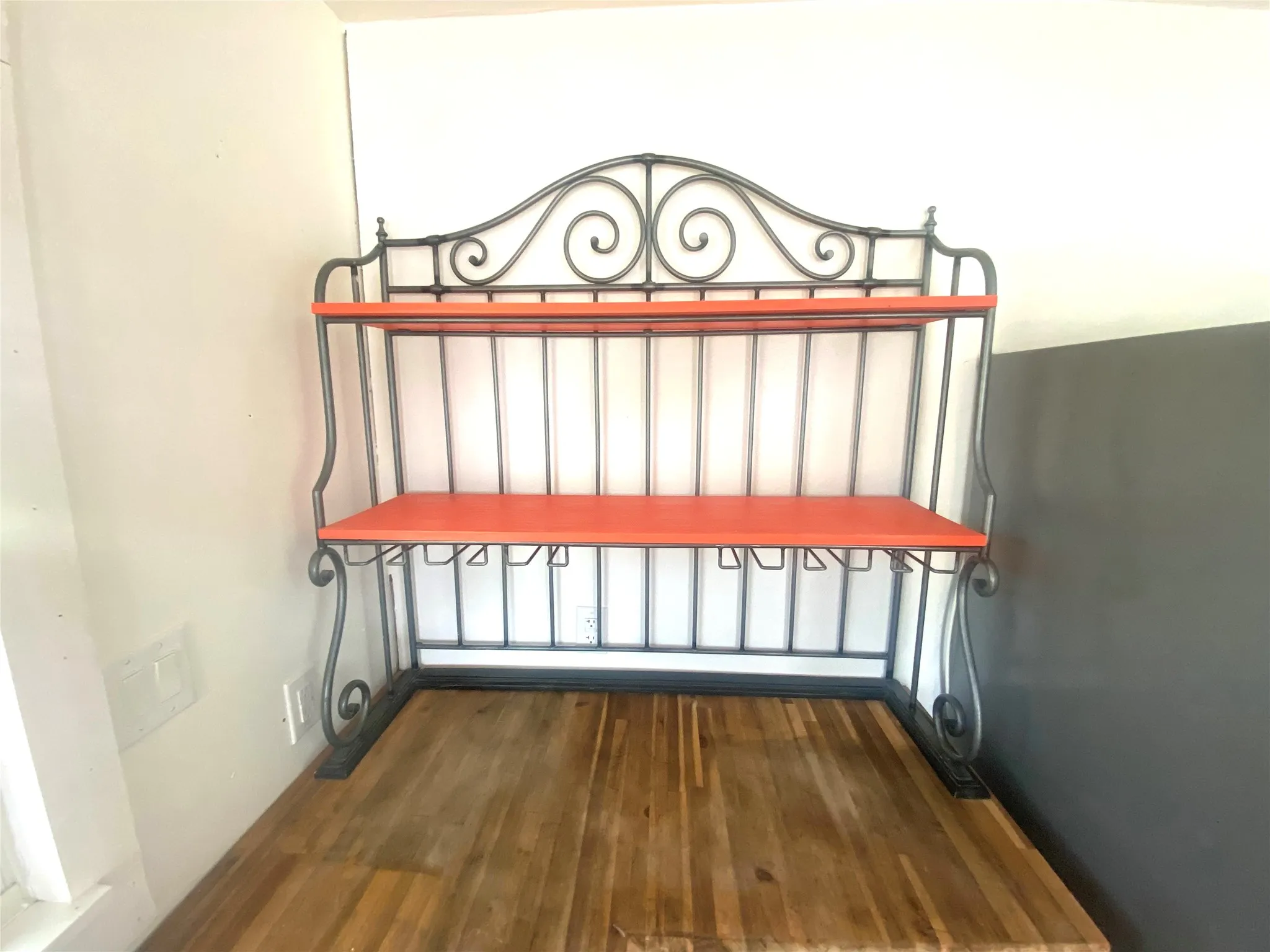 Single Family Residence For Sale in Callahan County , 9842 Fm 2228, Baird, Texas 79504, 1 Bedroom, 1 Bathroom, Garage spaces, 1,600 Sqft, built in 1930, Price $280,000, mls#21242881, Real Estate Agent in Baird, Homes For Sale in Callahan county, Homes For Sale in Baird, Realtor in Baird Texas, Real Estate Brokerage Independent Realty Texas, Luminita Cordes Realtor
