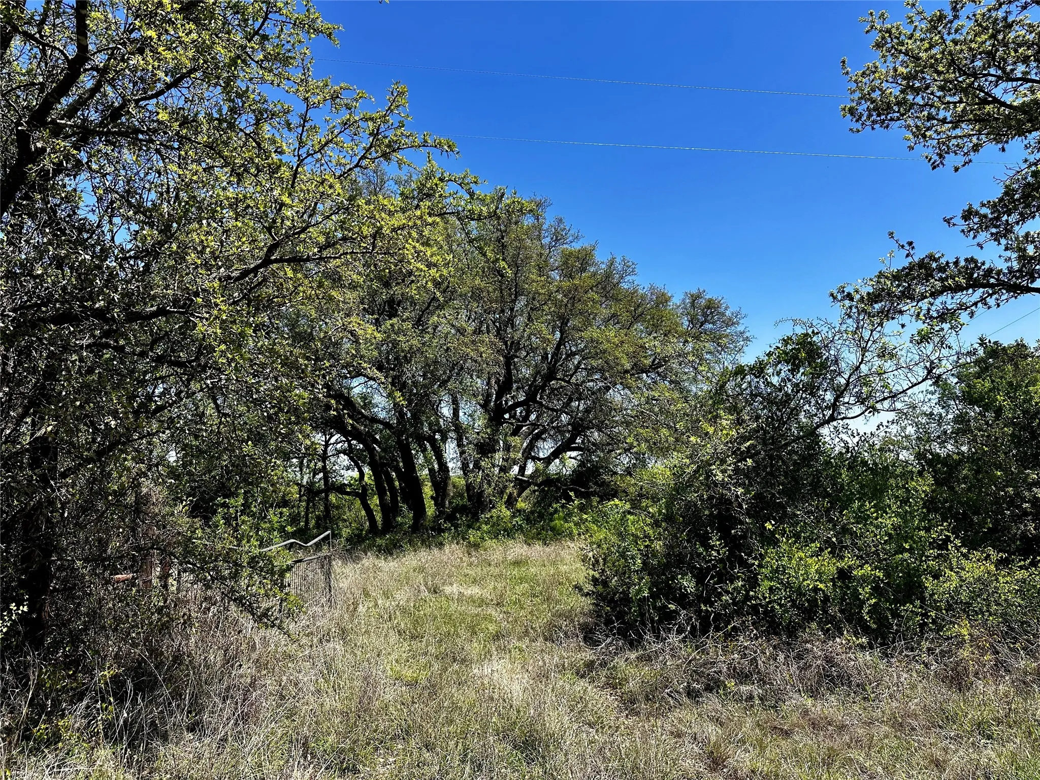 Single Family Residence For Sale in Callahan County , 9842 Fm 2228, Baird, Texas 79504, 1 Bedroom, 1 Bathroom, Garage spaces, 1,600 Sqft, built in 1930, Price $280,000, mls#21242881, Real Estate Agent in Baird, Homes For Sale in Callahan county, Homes For Sale in Baird, Realtor in Baird Texas, Real Estate Brokerage Independent Realty Texas, Luminita Cordes Realtor