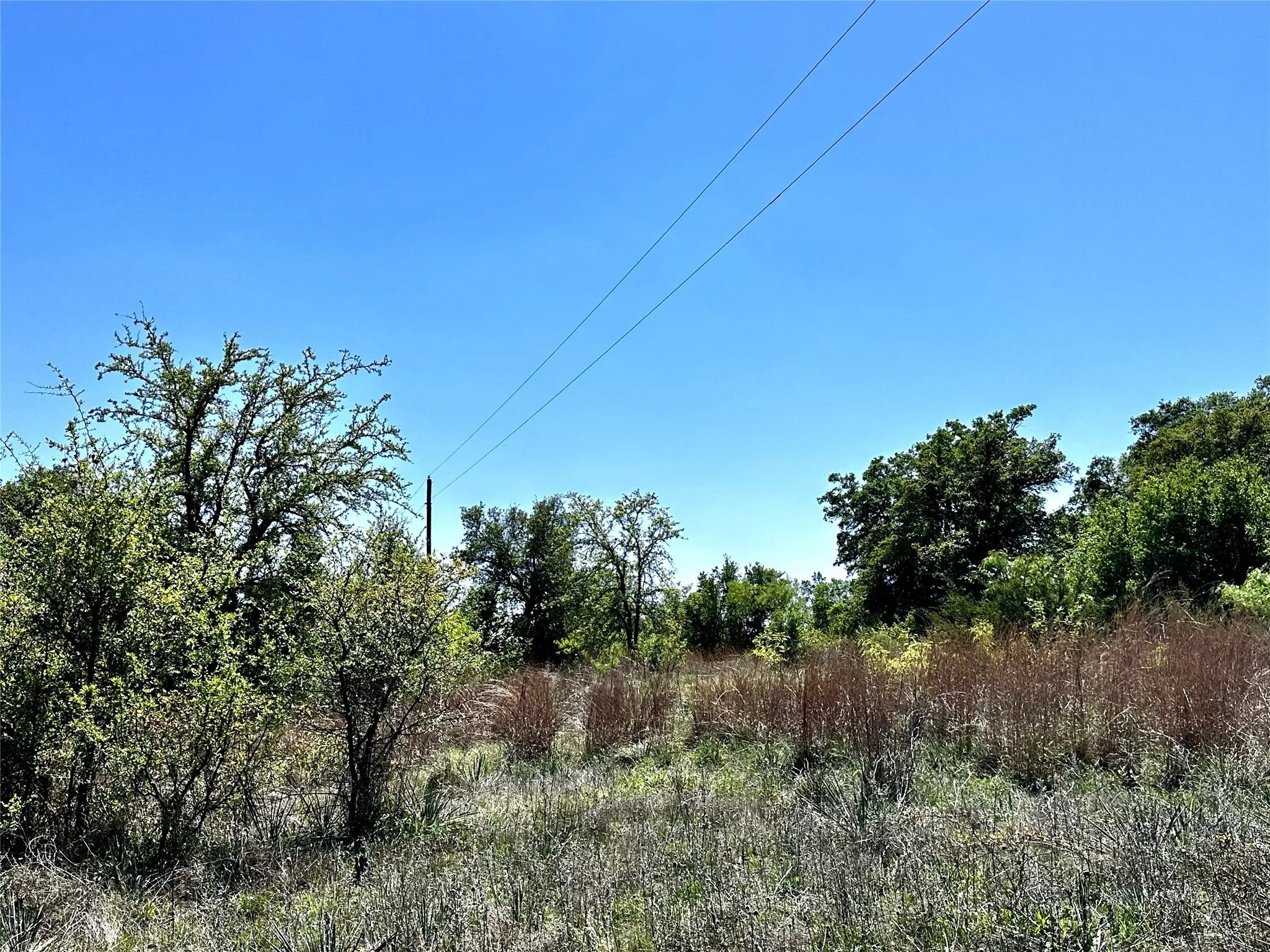 Single Family Residence For Sale in Callahan County , 9842 Fm 2228, Baird, Texas 79504, 1 Bedroom, 1 Bathroom, Garage spaces, 1,600 Sqft, built in 1930, Price $280,000, mls#21242881, Real Estate Agent in Baird, Homes For Sale in Callahan county, Homes For Sale in Baird, Realtor in Baird Texas, Real Estate Brokerage Independent Realty Texas, Luminita Cordes Realtor