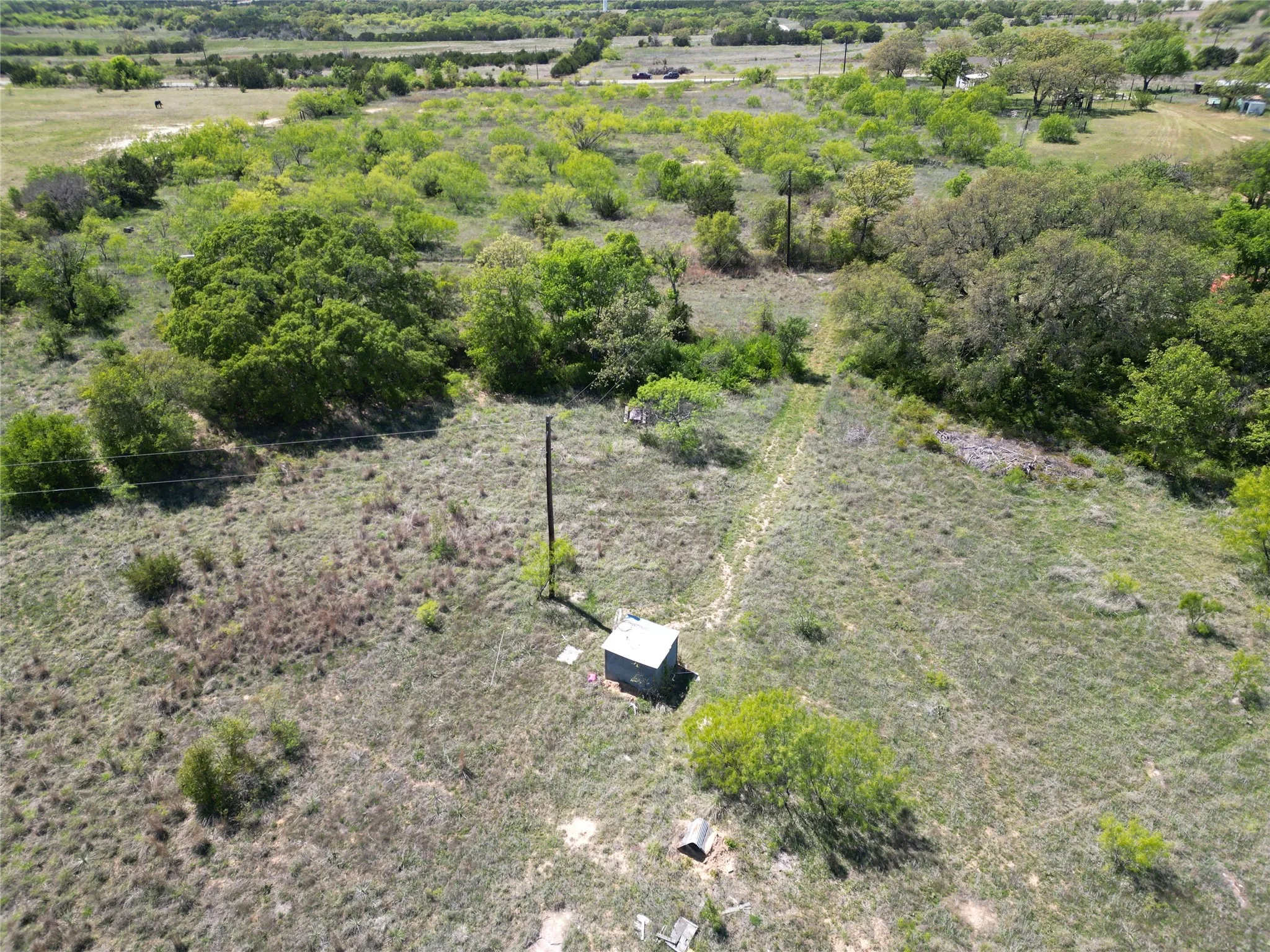 Single Family Residence For Sale in Callahan County , 9842 Fm 2228, Baird, Texas 79504, 1 Bedroom, 1 Bathroom, Garage spaces, 1,600 Sqft, built in 1930, Price $280,000, mls#21242881, Real Estate Agent in Baird, Homes For Sale in Callahan county, Homes For Sale in Baird, Realtor in Baird Texas, Real Estate Brokerage Independent Realty Texas, Luminita Cordes Realtor