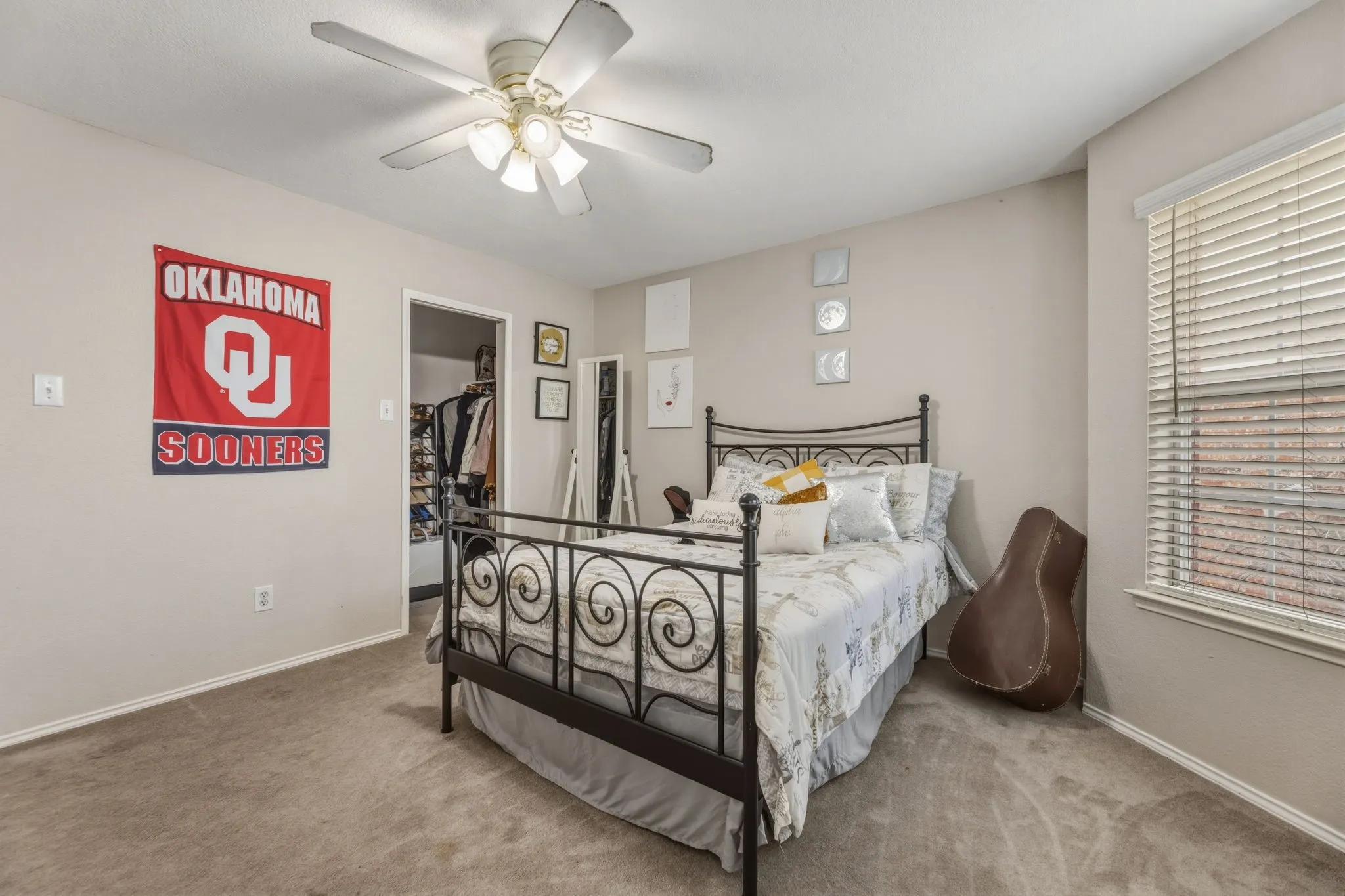 Single Family Residence For Sale in Collin County , 1817 Lake Whitney Lane, Allen, Texas 75002, 6 Bedroom, 4 Bathroom, 2 Garage spaces, 4,006 Sqft, built in 2000, Preowned, mls#21238039, Real Estate Agent in Allen, Homes For Sale in Collin county, Homes For Sale in Allen, Realtor in Allen Texas, Real Estate Brokerage Independent Realty Texas, Luminita Cordes Realtor