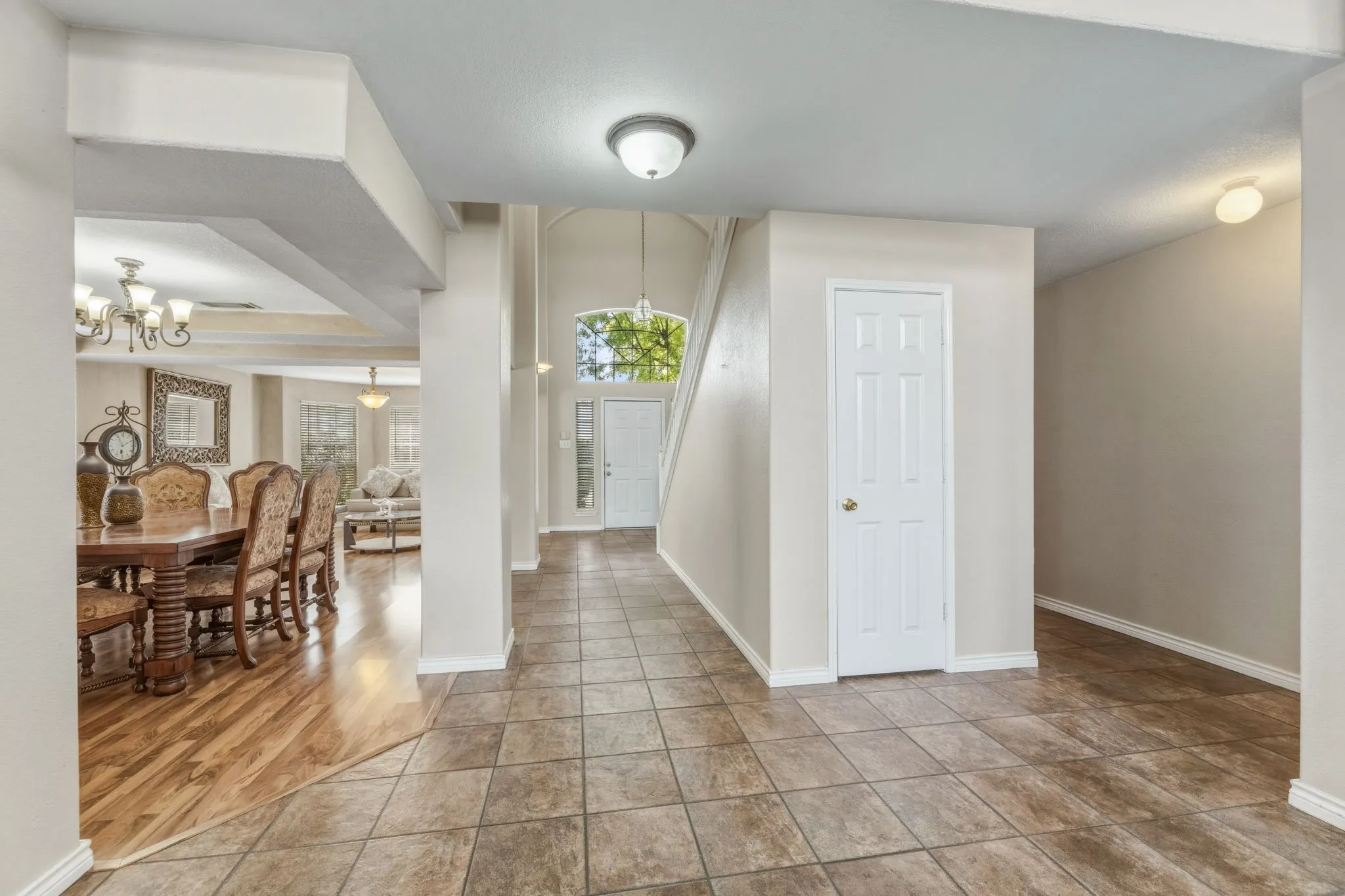 Single Family Residence For Sale in Collin County , 1817 Lake Whitney Lane, Allen, Texas 75002, 6 Bedroom, 4 Bathroom, 2 Garage spaces, 4,006 Sqft, built in 2000, Preowned, mls#21238039, Real Estate Agent in Allen, Homes For Sale in Collin county, Homes For Sale in Allen, Realtor in Allen Texas, Real Estate Brokerage Independent Realty Texas, Luminita Cordes Realtor