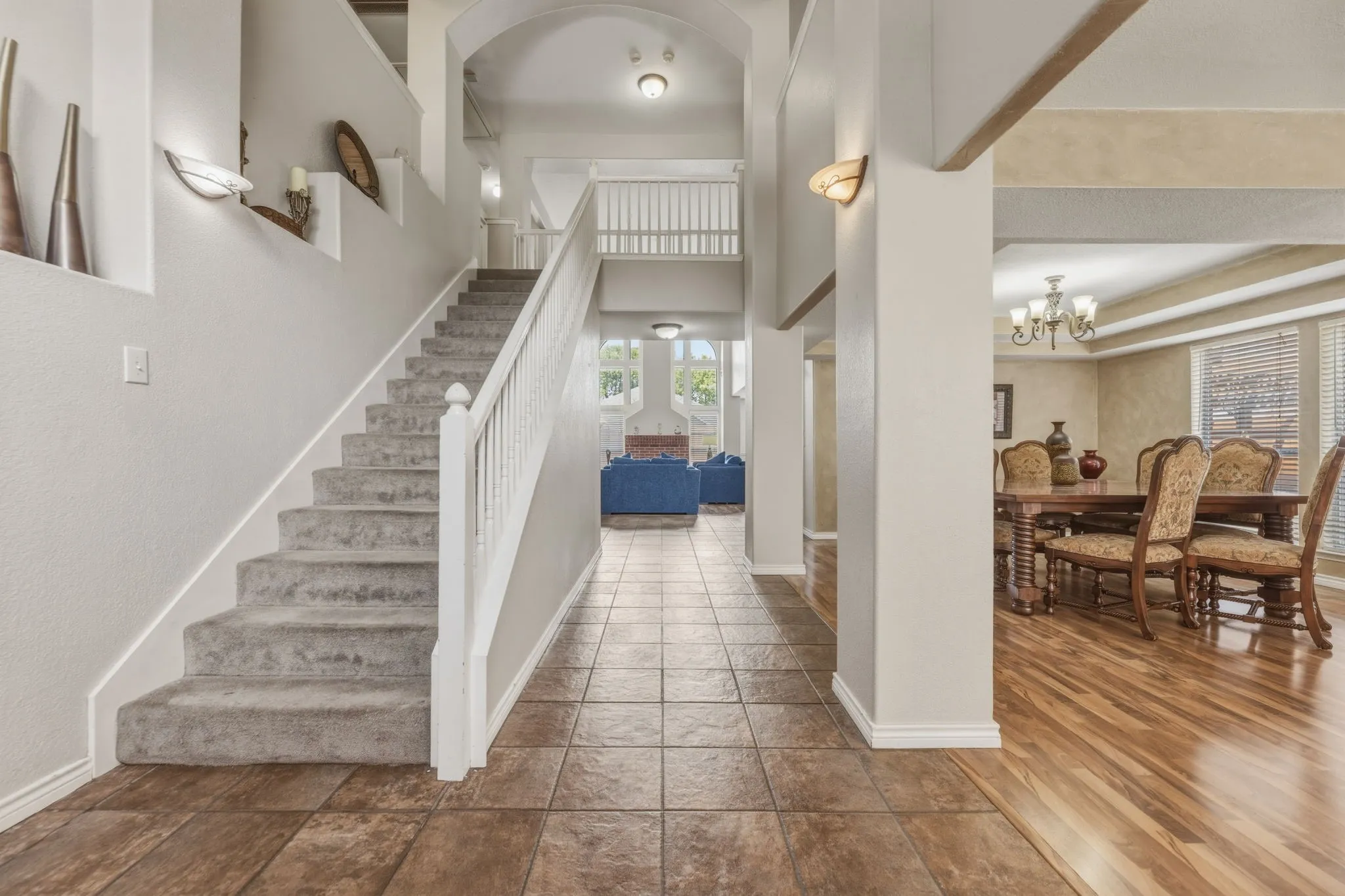 Single Family Residence For Sale in Collin County , 1817 Lake Whitney Lane, Allen, Texas 75002, 6 Bedroom, 4 Bathroom, 2 Garage spaces, 4,006 Sqft, built in 2000, Preowned, mls#21238039, Real Estate Agent in Allen, Homes For Sale in Collin county, Homes For Sale in Allen, Realtor in Allen Texas, Real Estate Brokerage Independent Realty Texas, Luminita Cordes Realtor