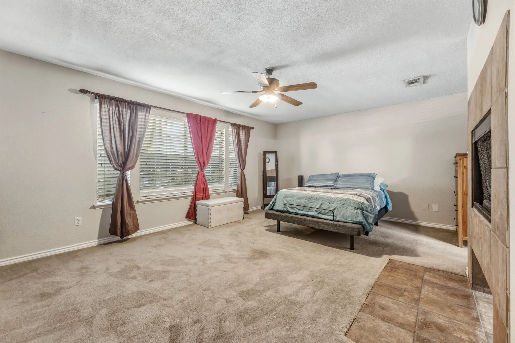 Single Family Residence For Sale in Collin County , 1817 Lake Whitney Lane, Allen, Texas 75002, 6 Bedroom, 4 Bathroom, 2 Garage spaces, 4,006 Sqft, built in 2000, Preowned, mls#21238039, Real Estate Agent in Allen, Homes For Sale in Collin county, Homes For Sale in Allen, Realtor in Allen Texas, Real Estate Brokerage Independent Realty Texas, Luminita Cordes Realtor