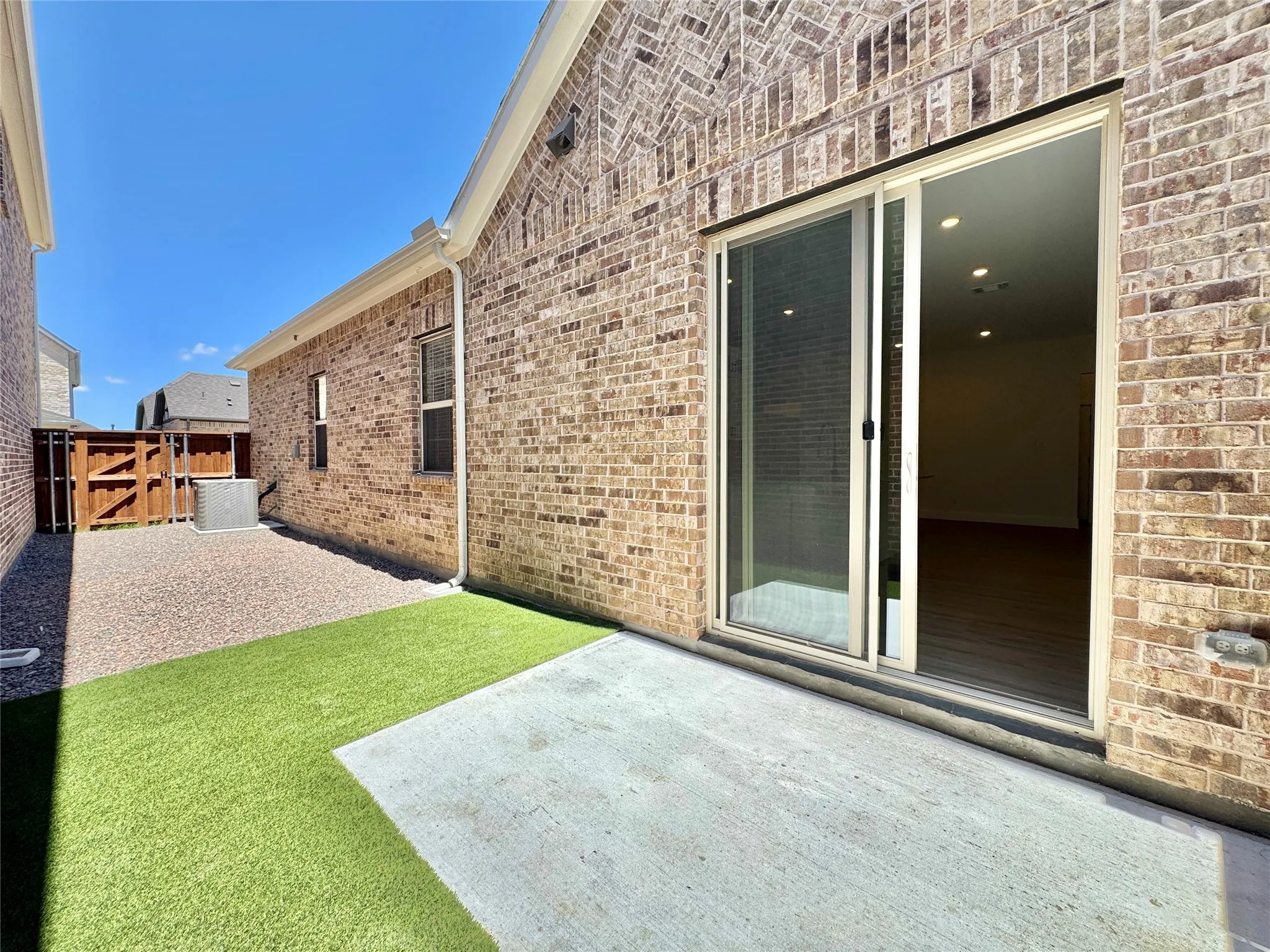 Single Family Residence For Rent in Denton County , 8513 Shorehan Road, The Colony, Texas 75036, 3 Bedroom, 3 Bathroom, 2 Garage spaces, 1,798 Sqft, built in 2024, New Construction - Complete, Price $3,333, mls#21242894, Real Estate Agent in The Colony, Homes For Rent in Denton county, Homes For Rent in The Colony, Realtor in The Colony Texas, Real Estate Brokerage Independent Realty Texas, Luminita Cordes Realtor