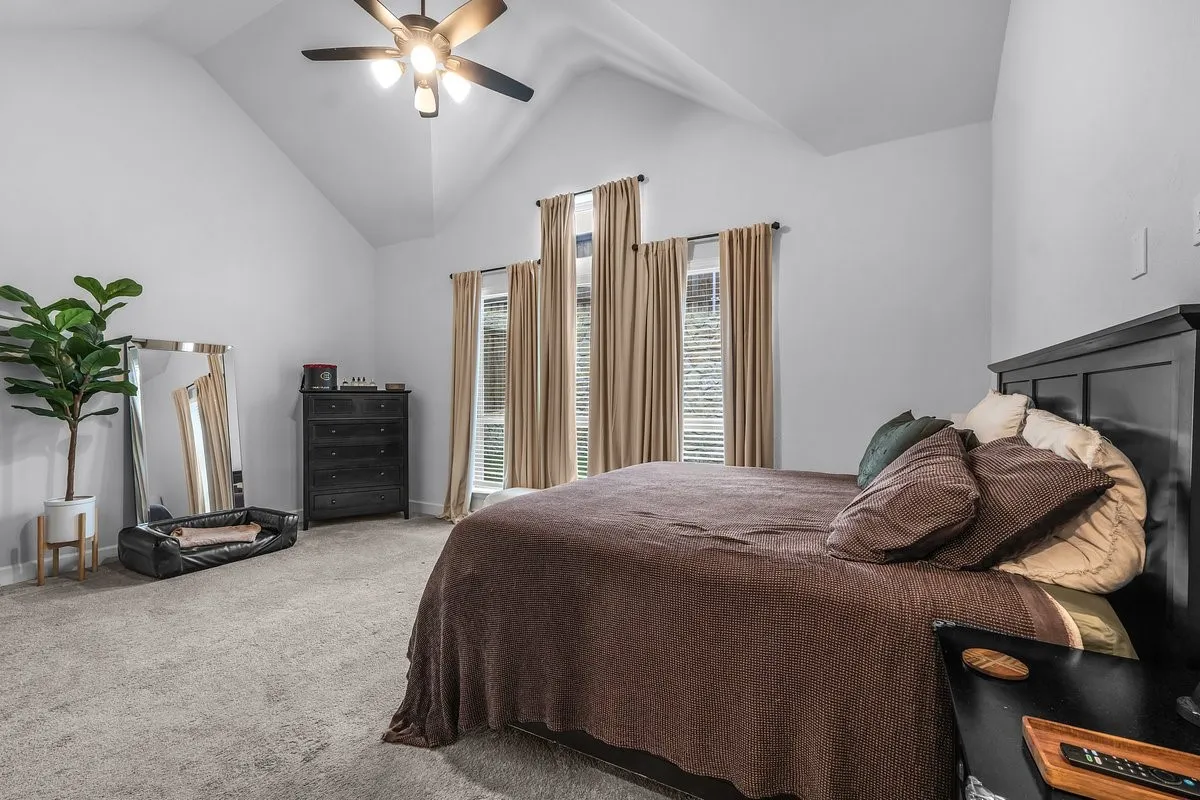 Single Family Residence For Sale in Wise County , 172 Buffalo Boulevard, Rhome, Texas 76078, 4 Bedroom, 4 Bathroom, 3 Garage spaces, 2,895 Sqft, built in 2022, mls#21238131, Real Estate Agent in Rhome, Homes For Sale in Wise county, Homes For Sale in Rhome, Realtor in Rhome Texas, Real Estate Brokerage Independent Realty Texas, Luminita Cordes Realtor