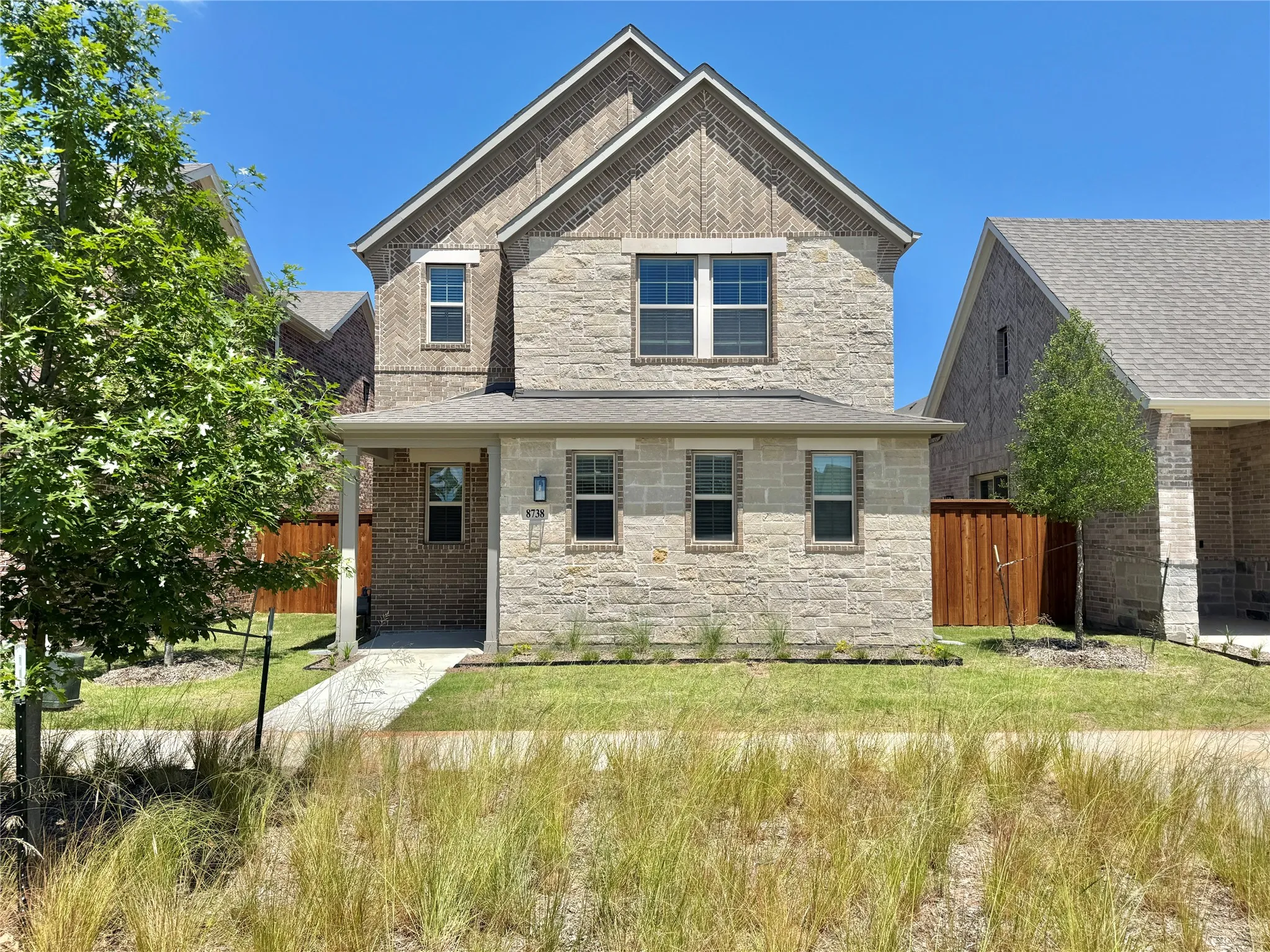 Single Family Residence For Rent in Denton County , 8509 Shorehan Road, The Colony, Texas 75036, 3 Bedroom, 3 Bathroom, 2 Garage spaces, 2,099 Sqft, built in 2024, New Construction - Complete, mls#21242920, Real Estate Agent in The Colony, Homes For Rent in Denton county, Homes For Rent in The Colony, Realtor in The Colony Texas, Real Estate Brokerage Independent Realty Texas, Luminita Cordes Realtor