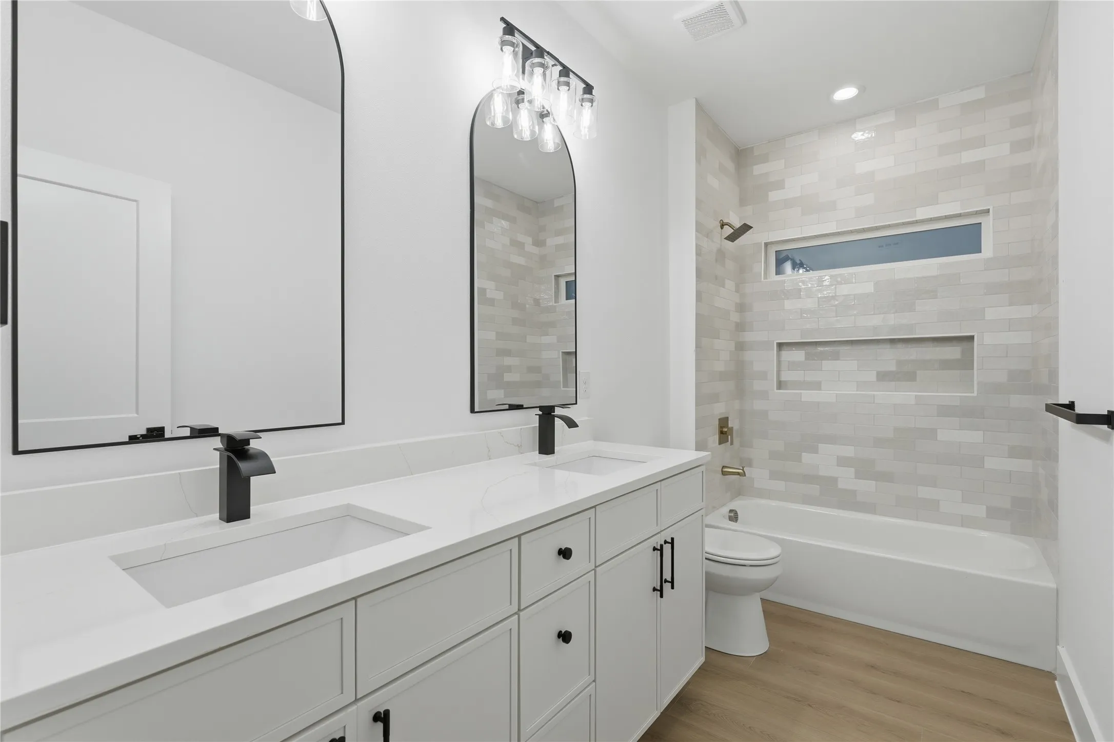Single Family Residence For Sale in Dallas County , 3708 Spence Street, Dallas, Texas 75215, 4 Bedroom, 3 Bathroom, 2 Garage spaces, 2,150 Sqft, built in 2026, New Construction - Complete, mls#21242515, Real Estate Agent in Dallas, Homes For Sale in Dallas county, Homes For Sale in Dallas, Realtor in Dallas Texas, Real Estate Brokerage Independent Realty Texas, Luminita Cordes Realtor