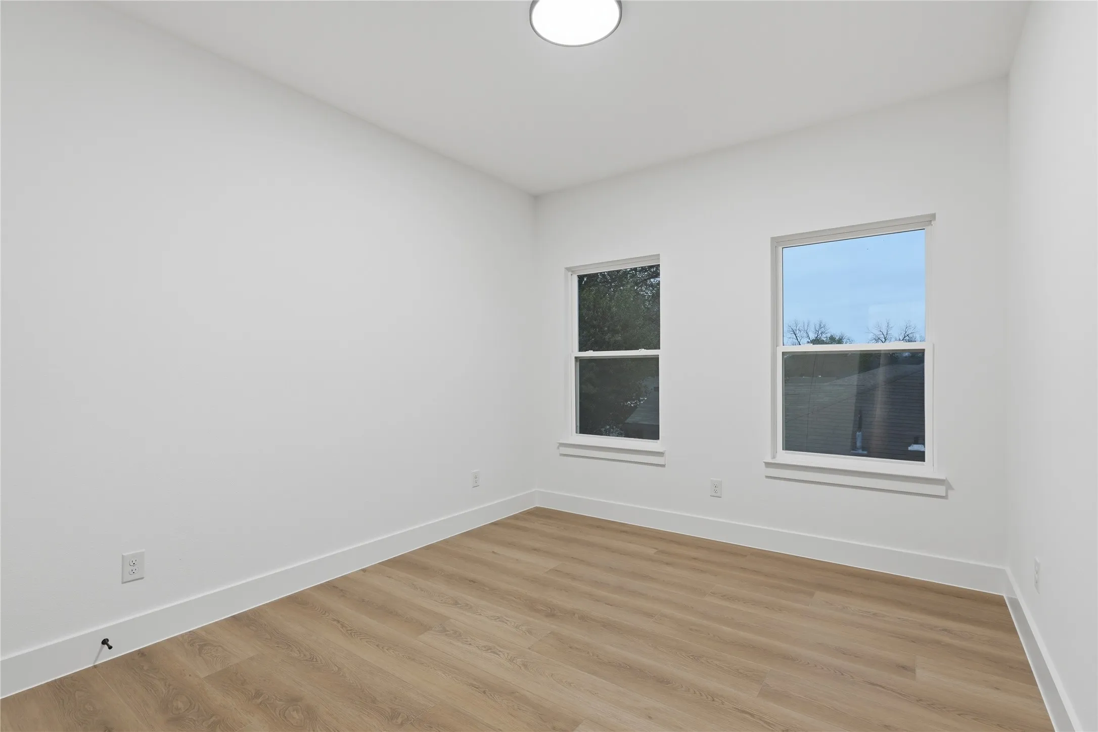 Single Family Residence For Sale in Dallas County , 3708 Spence Street, Dallas, Texas 75215, 4 Bedroom, 3 Bathroom, 2 Garage spaces, 2,150 Sqft, built in 2026, New Construction - Complete, mls#21242515, Real Estate Agent in Dallas, Homes For Sale in Dallas county, Homes For Sale in Dallas, Realtor in Dallas Texas, Real Estate Brokerage Independent Realty Texas, Luminita Cordes Realtor