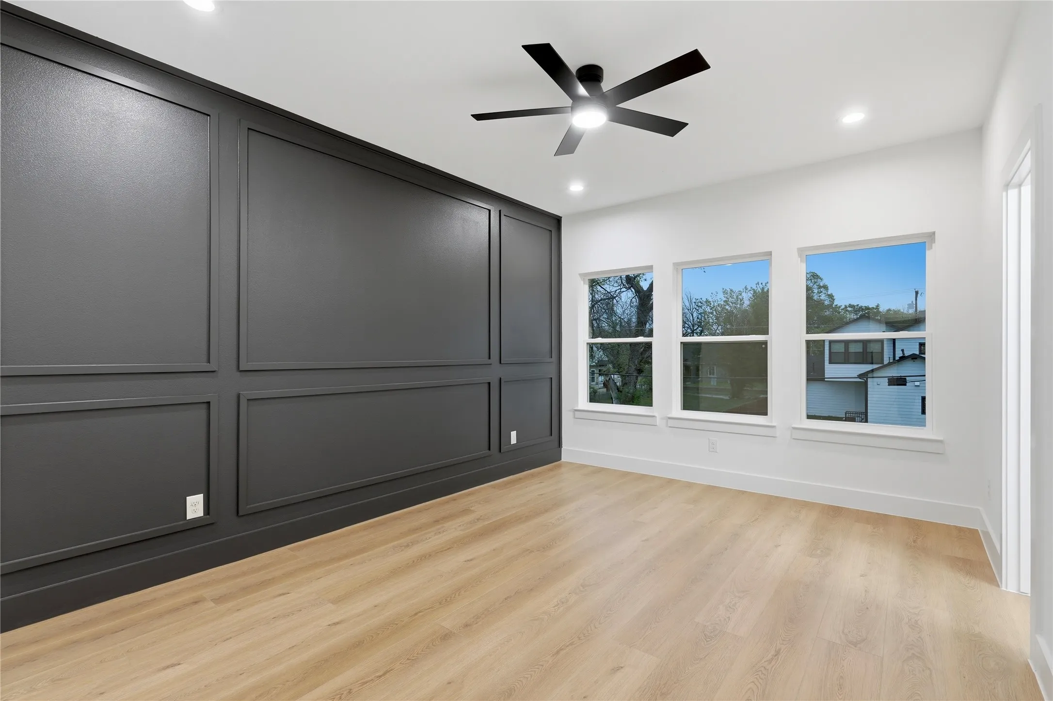 Single Family Residence For Sale in Dallas County , 3708 Spence Street, Dallas, Texas 75215, 4 Bedroom, 3 Bathroom, 2 Garage spaces, 2,150 Sqft, built in 2026, New Construction - Complete, mls#21242515, Real Estate Agent in Dallas, Homes For Sale in Dallas county, Homes For Sale in Dallas, Realtor in Dallas Texas, Real Estate Brokerage Independent Realty Texas, Luminita Cordes Realtor