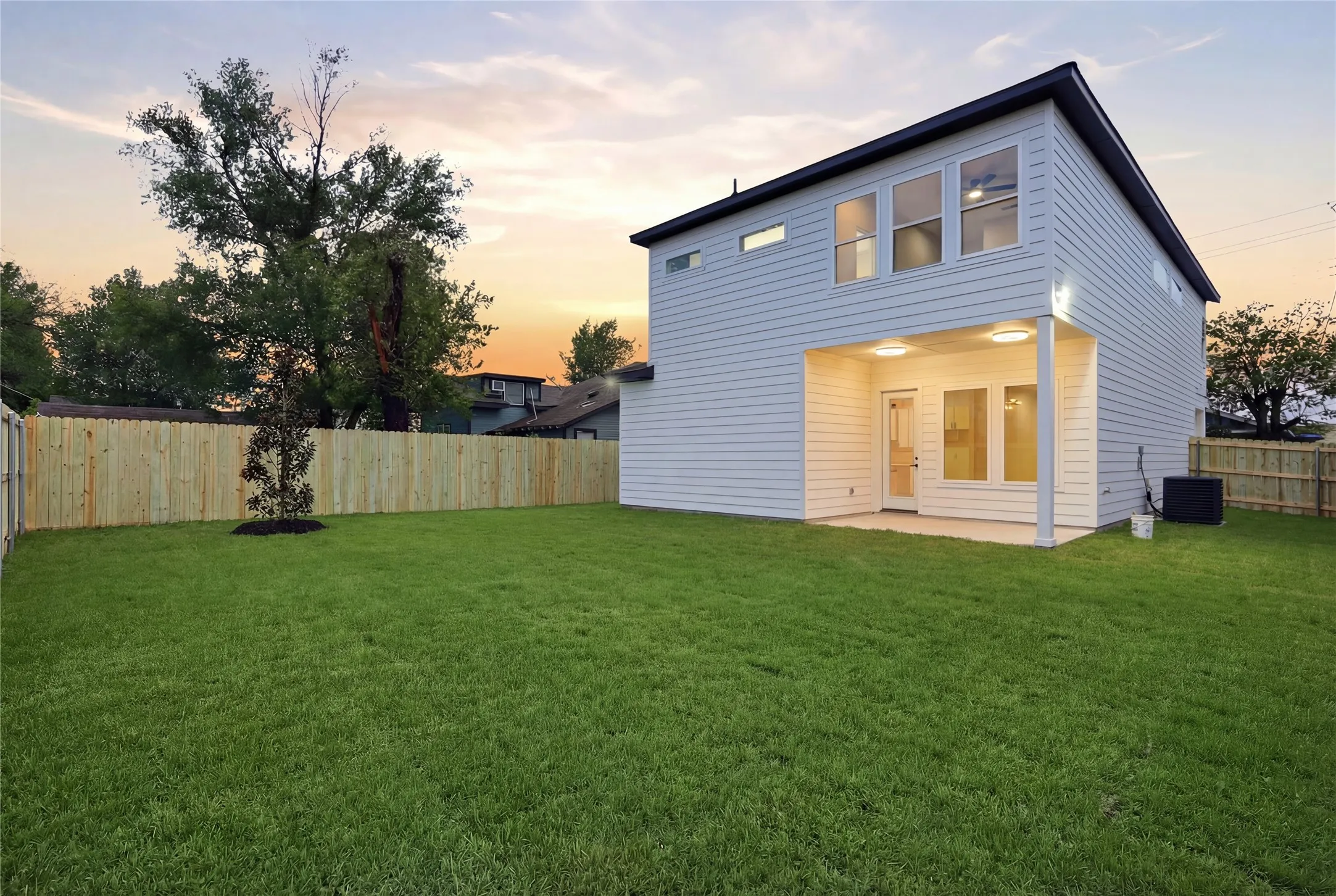 Single Family Residence For Sale in Dallas County , 3708 Spence Street, Dallas, Texas 75215, 4 Bedroom, 3 Bathroom, 2 Garage spaces, 2,150 Sqft, built in 2026, New Construction - Complete, mls#21242515, Real Estate Agent in Dallas, Homes For Sale in Dallas county, Homes For Sale in Dallas, Realtor in Dallas Texas, Real Estate Brokerage Independent Realty Texas, Luminita Cordes Realtor