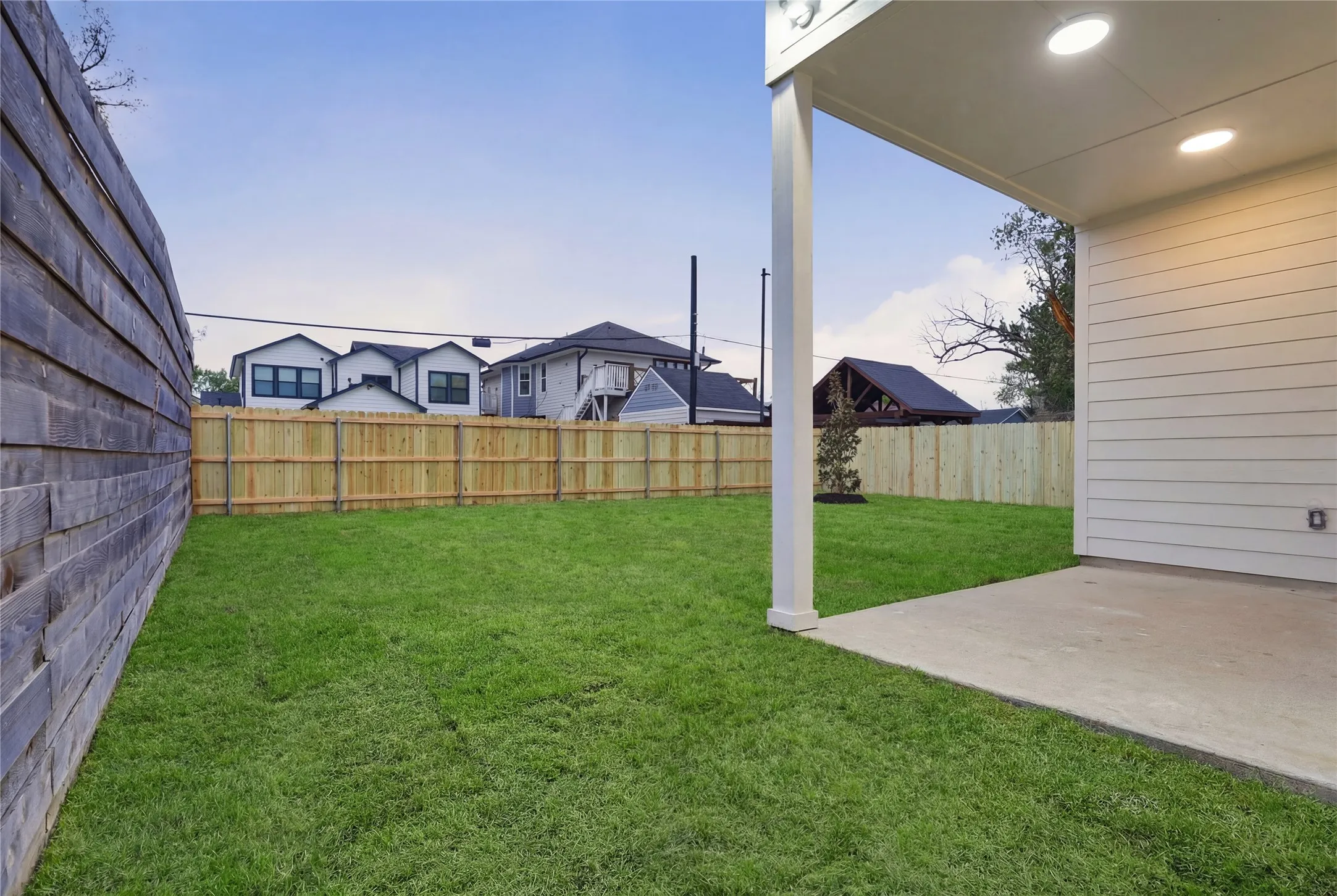 Single Family Residence For Sale in Dallas County , 3708 Spence Street, Dallas, Texas 75215, 4 Bedroom, 3 Bathroom, 2 Garage spaces, 2,150 Sqft, built in 2026, New Construction - Complete, mls#21242515, Real Estate Agent in Dallas, Homes For Sale in Dallas county, Homes For Sale in Dallas, Realtor in Dallas Texas, Real Estate Brokerage Independent Realty Texas, Luminita Cordes Realtor