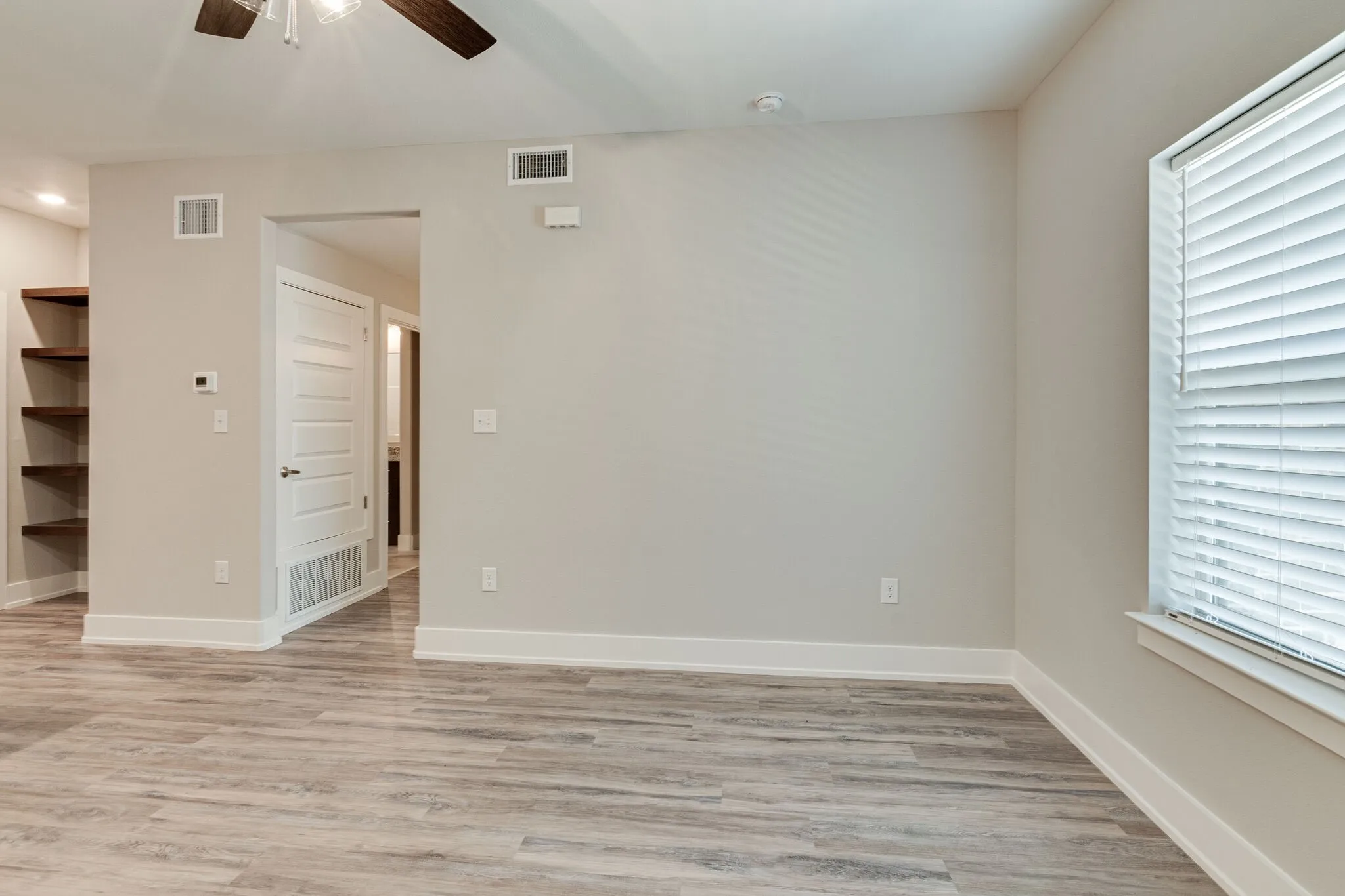 Apartment For Rent in Denton County , 115 W Jones 201, Krum, Texas 76249, 2 Bedrooms, 2 Bathrooms, Garage spaces, 968 Sqft, built in 2023, Preowned, Price $1,350, mls#21242924, Real Estate Agent in Krum, Homes For Rent in Denton county, Homes For Rent in Krum, Realtor in Krum Texas, Real Estate Brokerage Independent Realty Texas, Luminita Cordes Realtor