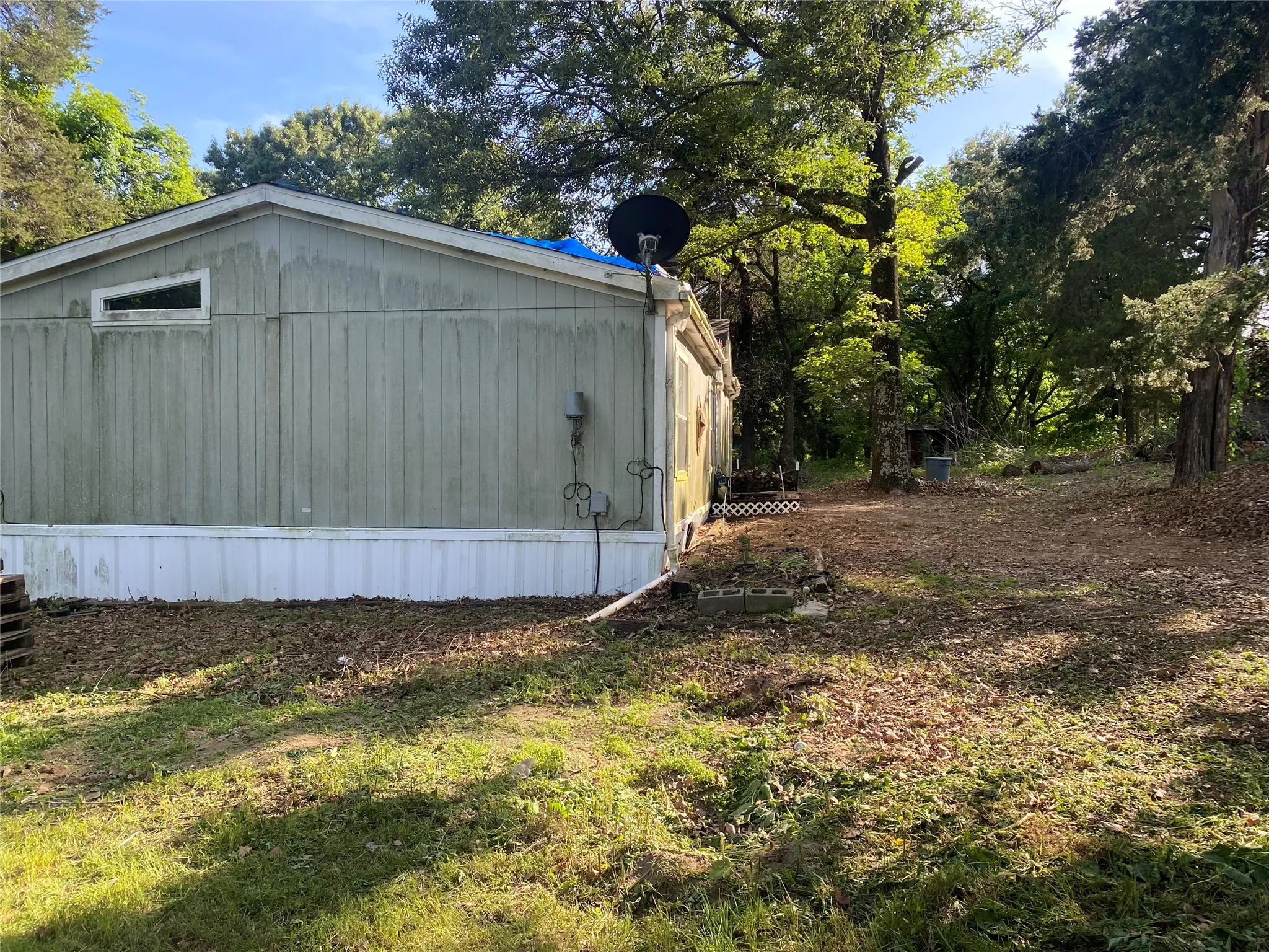 Mobile Home For Sale in Van Zandt County , 528 Vz County Road 1308, Canton, Texas 75103, 4 Bedroom, 2 Bathroom, Garage spaces, 1,344 Sqft, built in 2003, Price $149,500, mls#21242690, Real Estate Agent in Canton, Homes For Sale in Van Zandt county, Homes For Sale in Canton, Realtor in Canton Texas, Real Estate Brokerage Independent Realty Texas, Luminita Cordes Realtor