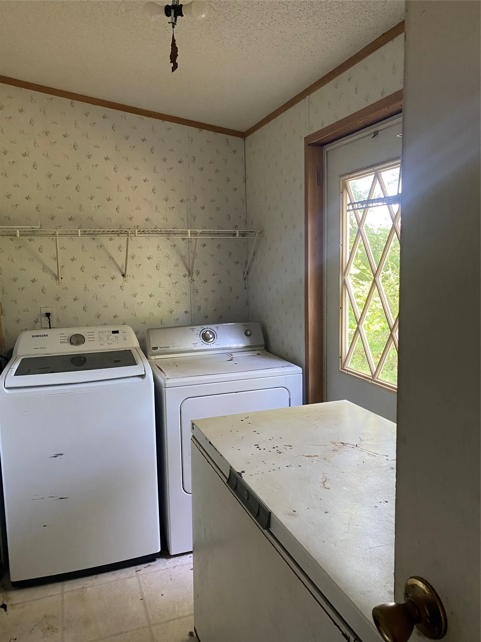 Mobile Home For Sale in Van Zandt County , 528 Vz County Road 1308, Canton, Texas 75103, 4 Bedroom, 2 Bathroom, Garage spaces, 1,344 Sqft, built in 2003, Price $149,500, mls#21242690, Real Estate Agent in Canton, Homes For Sale in Van Zandt county, Homes For Sale in Canton, Realtor in Canton Texas, Real Estate Brokerage Independent Realty Texas, Luminita Cordes Realtor