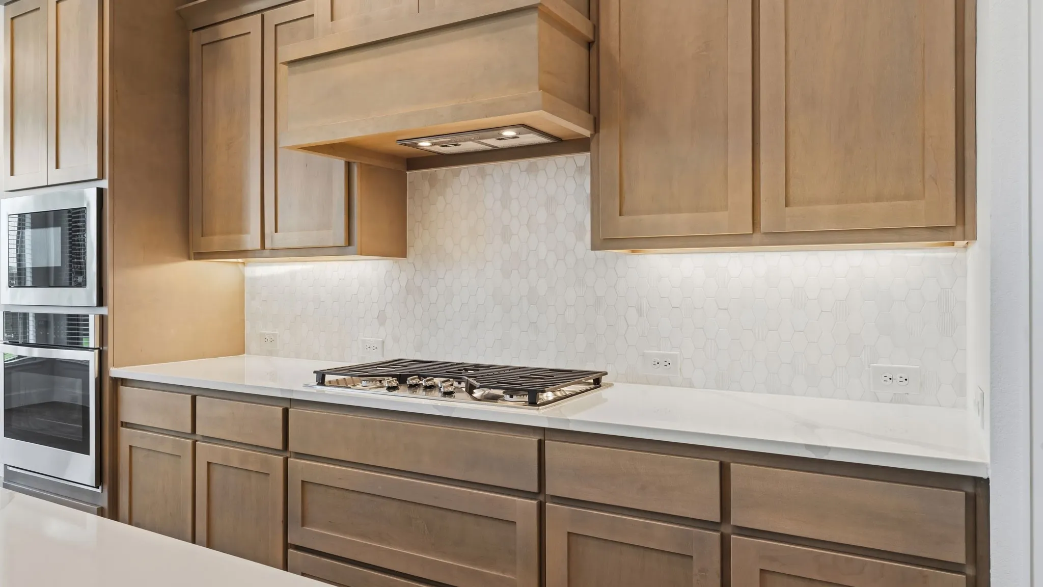Single Family Residence For Sale in Denton County , 1008 Clearwater Drive, Lakewood Village, Texas 75068, 4 Bedroom, 4 Bathroom, 2 Garage spaces, 2,574 Sqft, built in 2026, New Construction - Incomplete, mls#21243089, Real Estate Agent in Lakewood Village, Homes For Sale in Denton county, Homes For Sale in Lakewood Village, Realtor in Lakewood Village Texas, Real Estate Brokerage Independent Realty Texas, Luminita Cordes Realtor