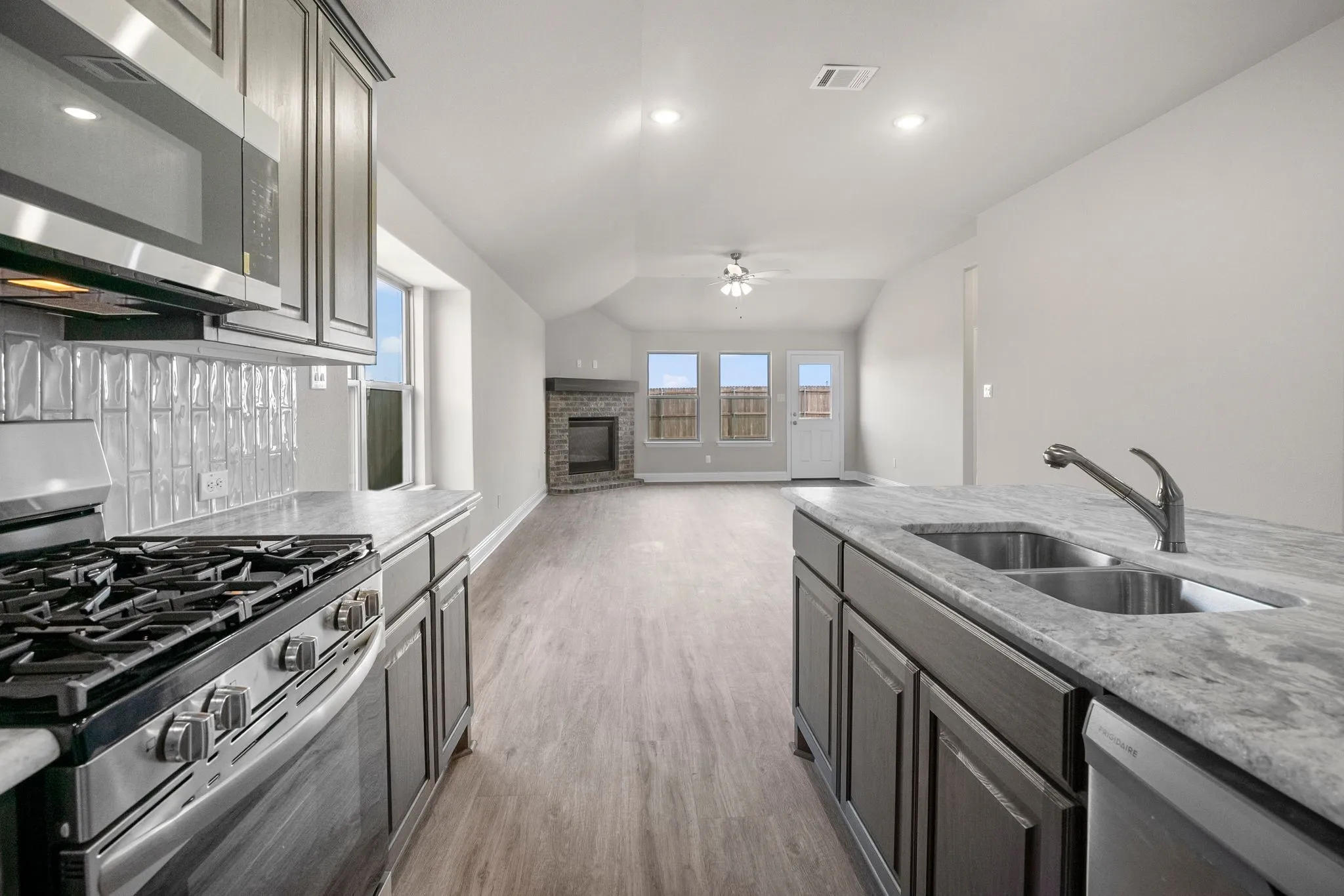 Single Family Residence For Sale in Hunt County , 3805 Arrowchop Drive, Caddo Mills, Texas 75135, 3 Bedroom, 2 Bathroom, 2 Garage spaces, 1,876 Sqft, built in 2026, New Construction - Complete, mls#21243068, Real Estate Agent in Caddo Mills, Homes For Sale in Hunt county, Homes For Sale in Caddo Mills, Realtor in Caddo Mills Texas, Real Estate Brokerage Independent Realty Texas, Luminita Cordes Realtor