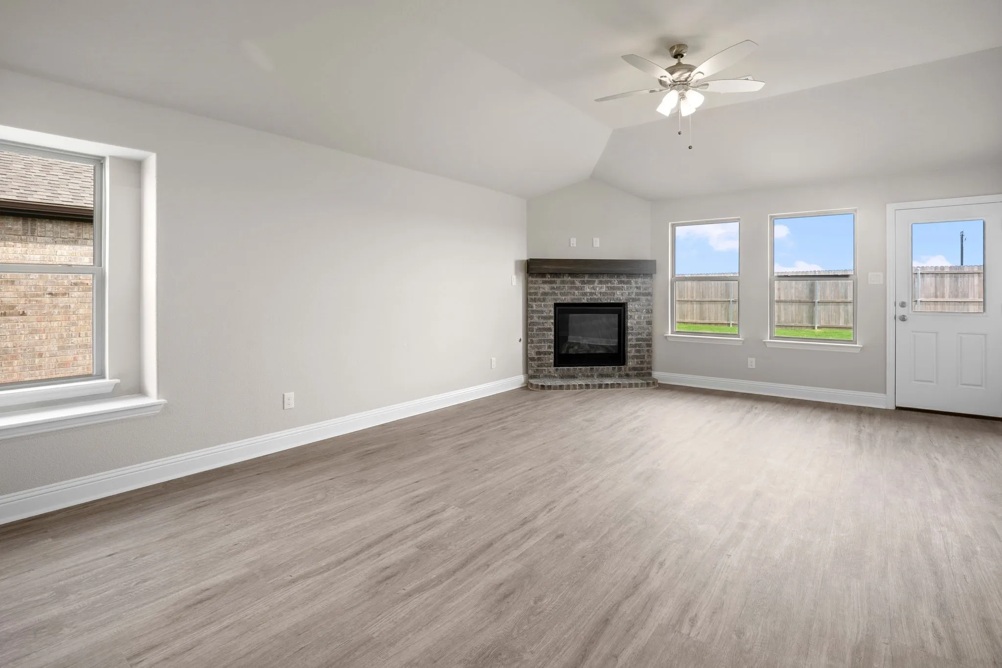 Single Family Residence For Sale in Hunt County , 3805 Arrowchop Drive, Caddo Mills, Texas 75135, 3 Bedroom, 2 Bathroom, 2 Garage spaces, 1,876 Sqft, built in 2026, New Construction - Complete, mls#21243068, Real Estate Agent in Caddo Mills, Homes For Sale in Hunt county, Homes For Sale in Caddo Mills, Realtor in Caddo Mills Texas, Real Estate Brokerage Independent Realty Texas, Luminita Cordes Realtor