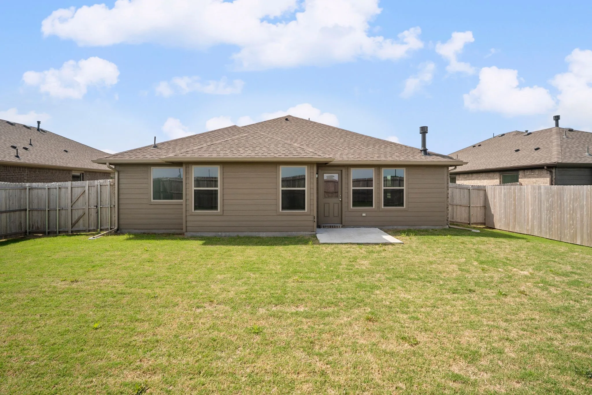 Single Family Residence For Sale in Hunt County , 3805 Arrowchop Drive, Caddo Mills, Texas 75135, 3 Bedroom, 2 Bathroom, 2 Garage spaces, 1,876 Sqft, built in 2026, New Construction - Complete, mls#21243068, Real Estate Agent in Caddo Mills, Homes For Sale in Hunt county, Homes For Sale in Caddo Mills, Realtor in Caddo Mills Texas, Real Estate Brokerage Independent Realty Texas, Luminita Cordes Realtor