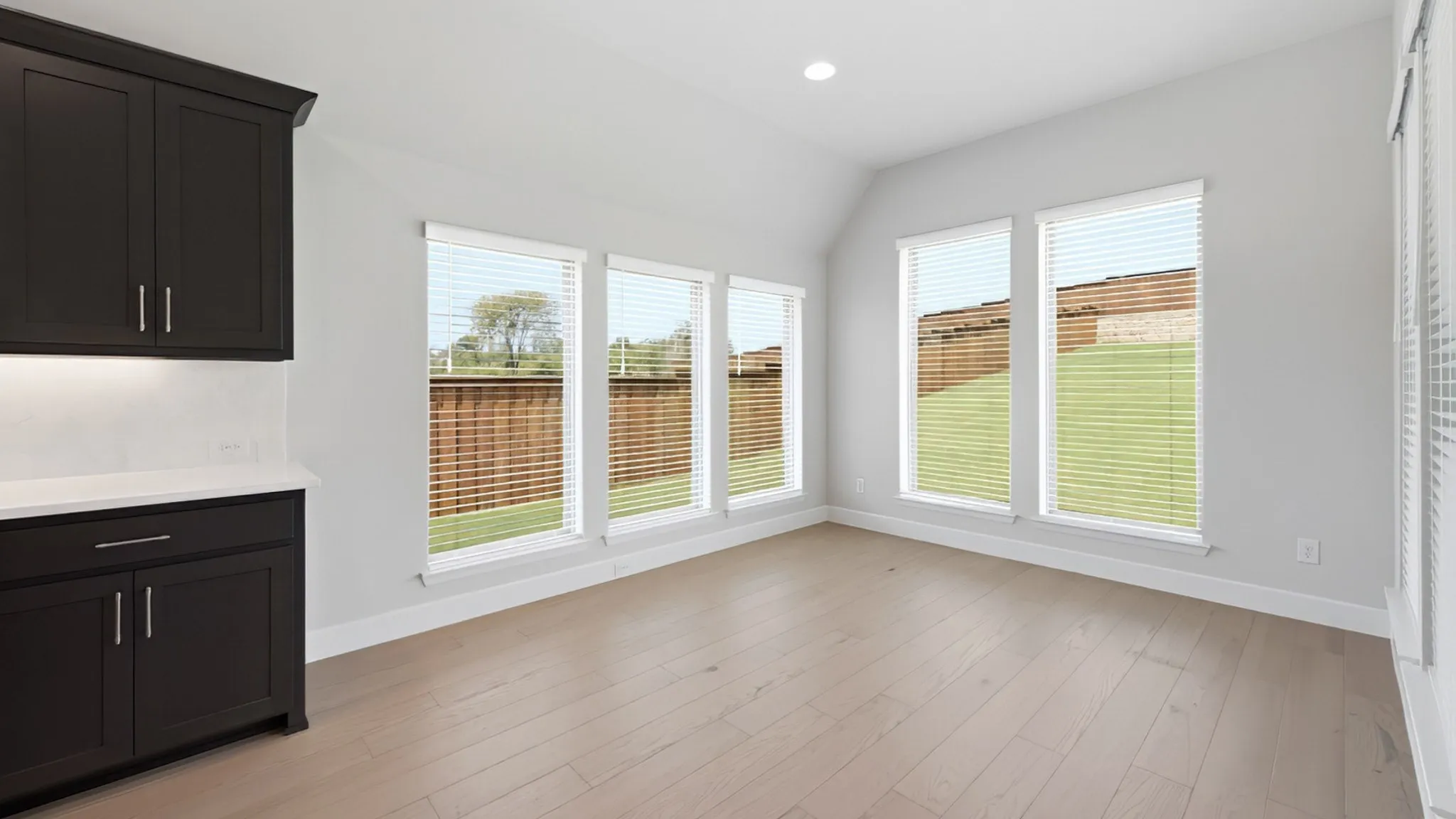 Single Family Residence For Sale in Denton County , 1309 Deer Point Drive, Lakewood Village, Texas 75068, 4 Bedroom, 4 Bathroom, 3 Garage spaces, 2,885 Sqft, built in 2026, New Construction - Incomplete, mls#21243109, Real Estate Agent in Lakewood Village, Homes For Sale in Denton county, Homes For Sale in Lakewood Village, Realtor in Lakewood Village Texas, Real Estate Brokerage Independent Realty Texas, Luminita Cordes Realtor