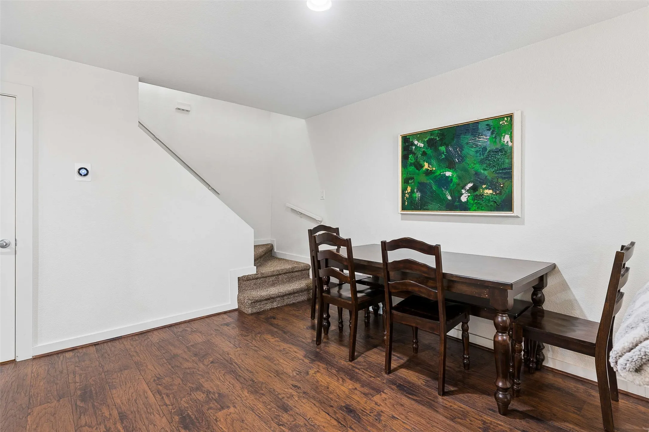 Condominium For Sale in Dallas County , 4777 Cedar Springs Road 5P, Dallas, Texas 75219, 2 Bedrooms, 2 Bathrooms, 1 Garage spaces, 890 Sqft, built in 1983, Price $199,000, mls#21242078, Real Estate Agent in Dallas, Homes For Sale in Dallas county, Homes For Sale in Dallas, Realtor in Dallas Texas, Real Estate Brokerage Independent Realty Texas, Luminita Cordes Realtor
