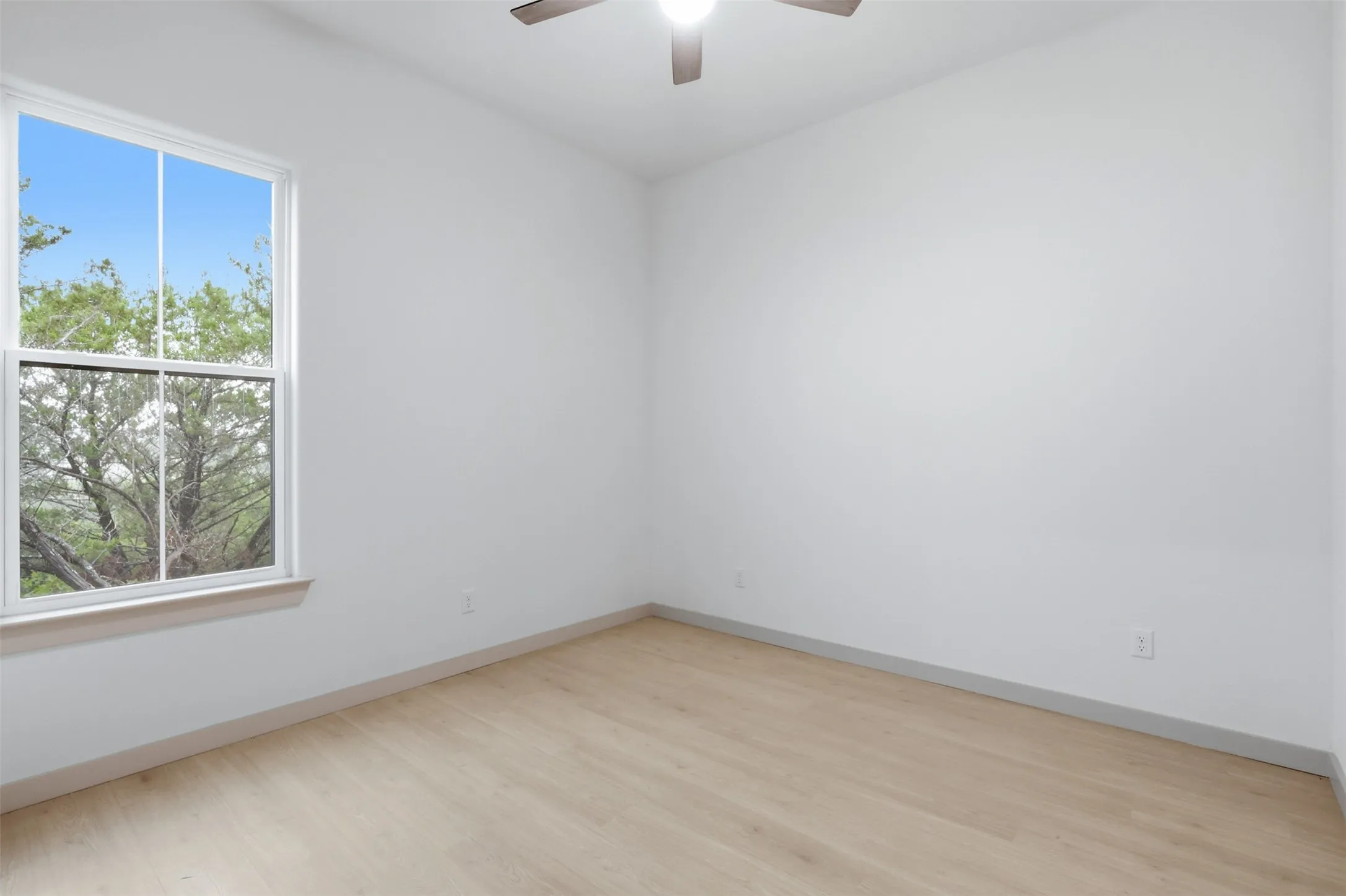 Single Family Residence For Sale in Erath County , 4595 Skyline Drive, Bluff Dale, Texas 76433, 3 Bedroom, 2 Bathroom, 2 Garage spaces, 1,817 Sqft, built in 2026, New Construction - Incomplete, mls#21242828, Real Estate Agent in Bluff Dale, Homes For Sale in Erath county, Homes For Sale in Bluff Dale, Realtor in Bluff Dale Texas, Real Estate Brokerage Independent Realty Texas, Luminita Cordes Realtor