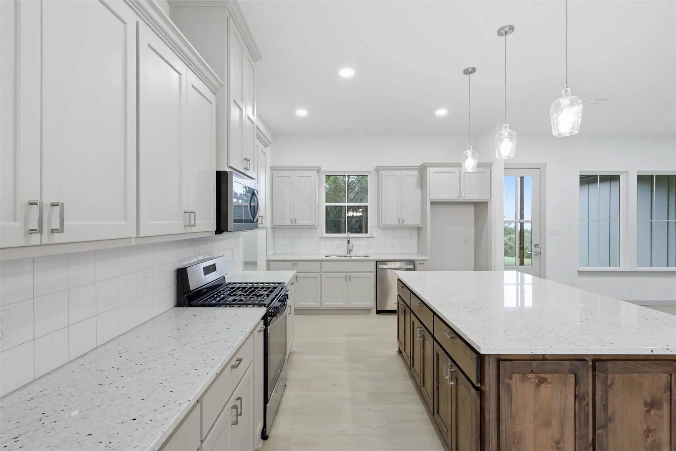 Single Family Residence For Sale in Erath County , 4595 Skyline Drive, Bluff Dale, Texas 76433, 3 Bedroom, 2 Bathroom, 2 Garage spaces, 1,817 Sqft, built in 2026, New Construction - Incomplete, mls#21242828, Real Estate Agent in Bluff Dale, Homes For Sale in Erath county, Homes For Sale in Bluff Dale, Realtor in Bluff Dale Texas, Real Estate Brokerage Independent Realty Texas, Luminita Cordes Realtor