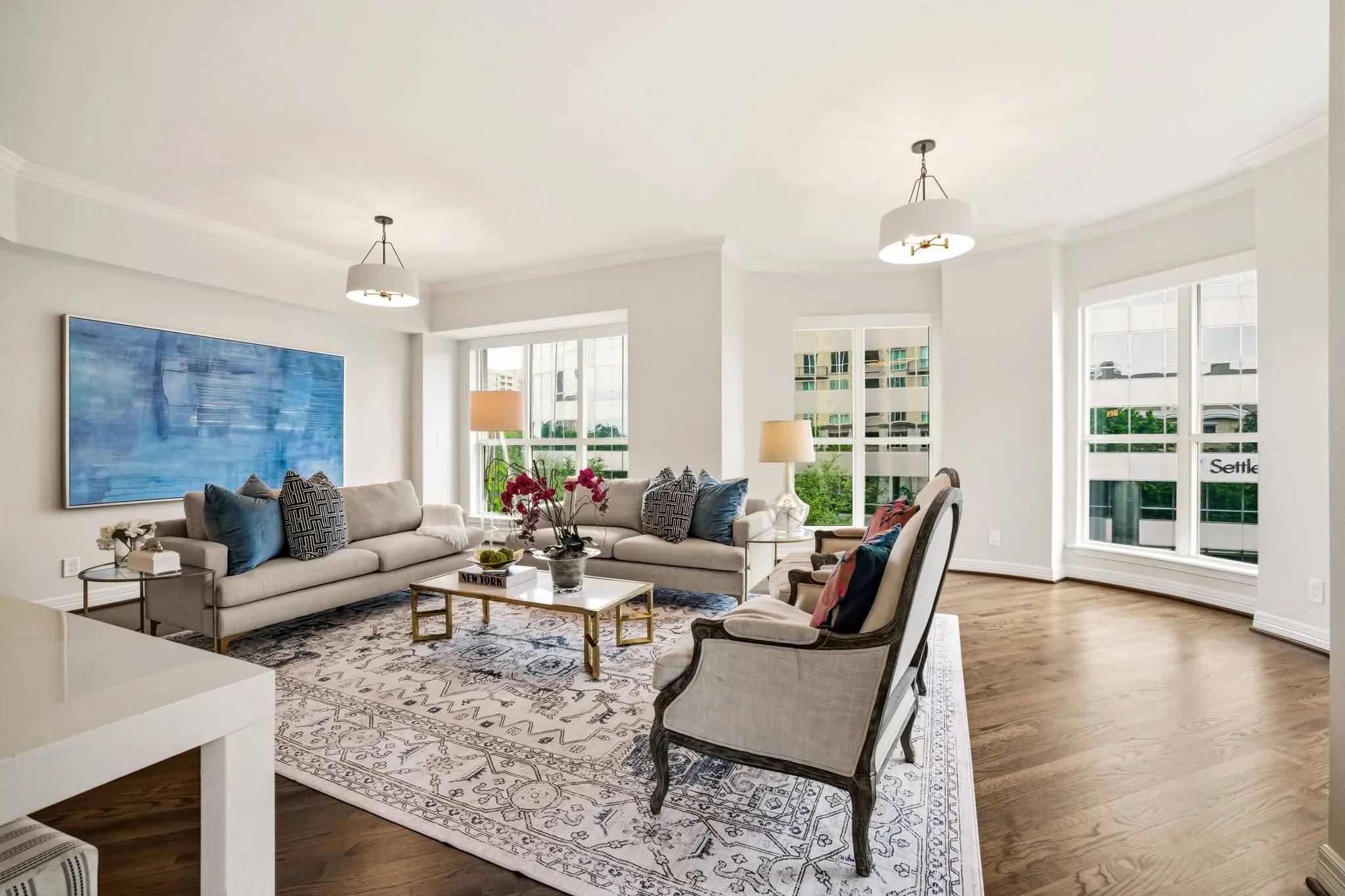 Condominium For Sale in Dallas County , 3401 Lee Parkway 402, Dallas, Texas 75219, 2 Bedroom, 2 Bathroom, 2 Garage spaces, 2,080 Sqft, built in 1998, Preowned, mls#21242627, Real Estate Agent in Dallas, Homes For Sale in Dallas county, Homes For Sale in Dallas, Realtor in Dallas Texas, Real Estate Brokerage Independent Realty Texas, Luminita Cordes Realtor