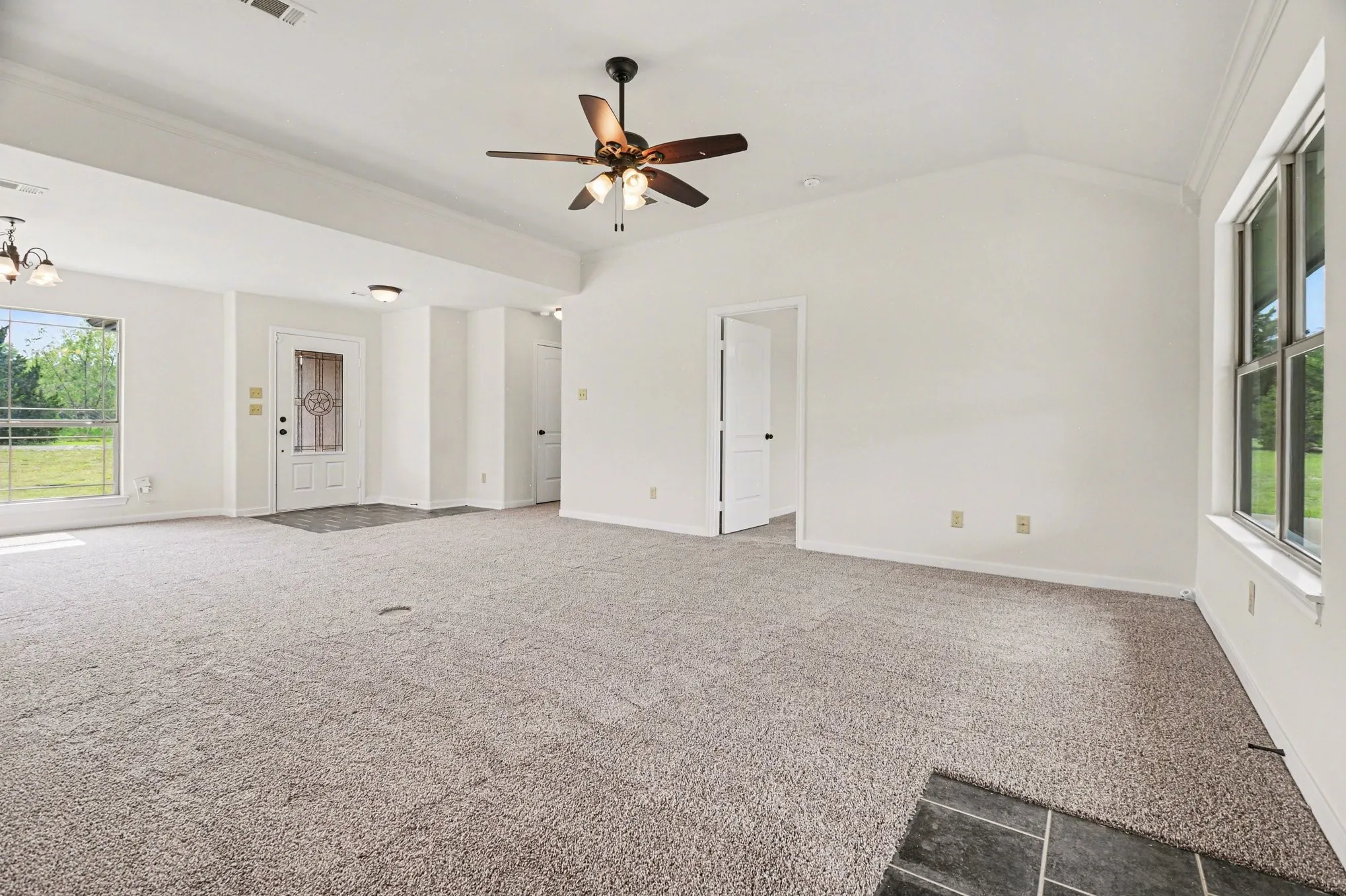 Single Family Residence For Sale in Collin County , 5945 County Road 441, Princeton, Texas 75407, 3 Bedroom, 2 Bathroom, Garage spaces, 1,446 Sqft, built in 2014, Preowned, mls#21242919, Real Estate Agent in Princeton, Homes For Sale in Collin county, Homes For Sale in Princeton, Realtor in Princeton Texas, Real Estate Brokerage Independent Realty Texas, Luminita Cordes Realtor