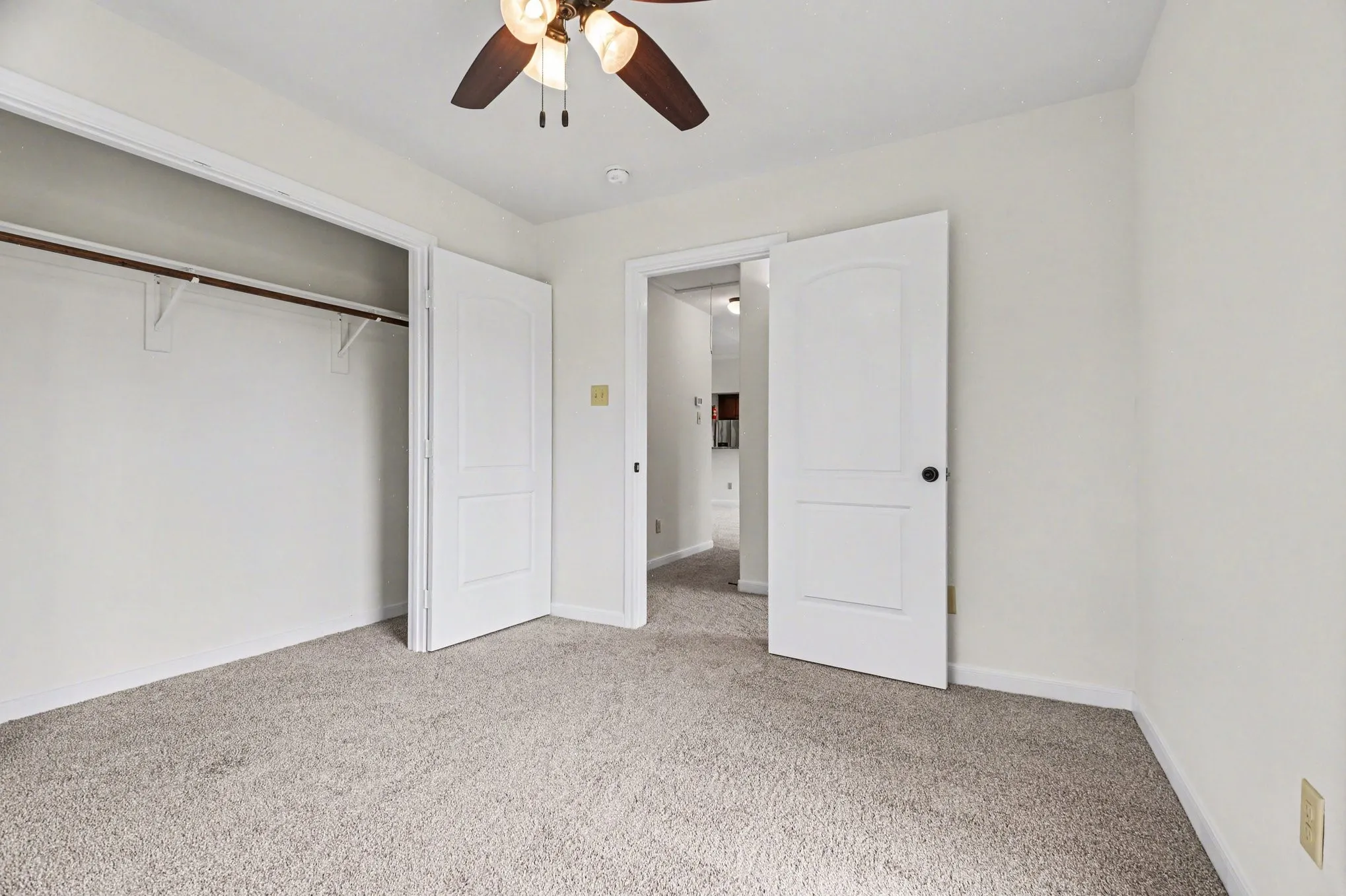 Single Family Residence For Sale in Collin County , 5945 County Road 441, Princeton, Texas 75407, 3 Bedroom, 2 Bathroom, Garage spaces, 1,446 Sqft, built in 2014, Preowned, mls#21242919, Real Estate Agent in Princeton, Homes For Sale in Collin county, Homes For Sale in Princeton, Realtor in Princeton Texas, Real Estate Brokerage Independent Realty Texas, Luminita Cordes Realtor