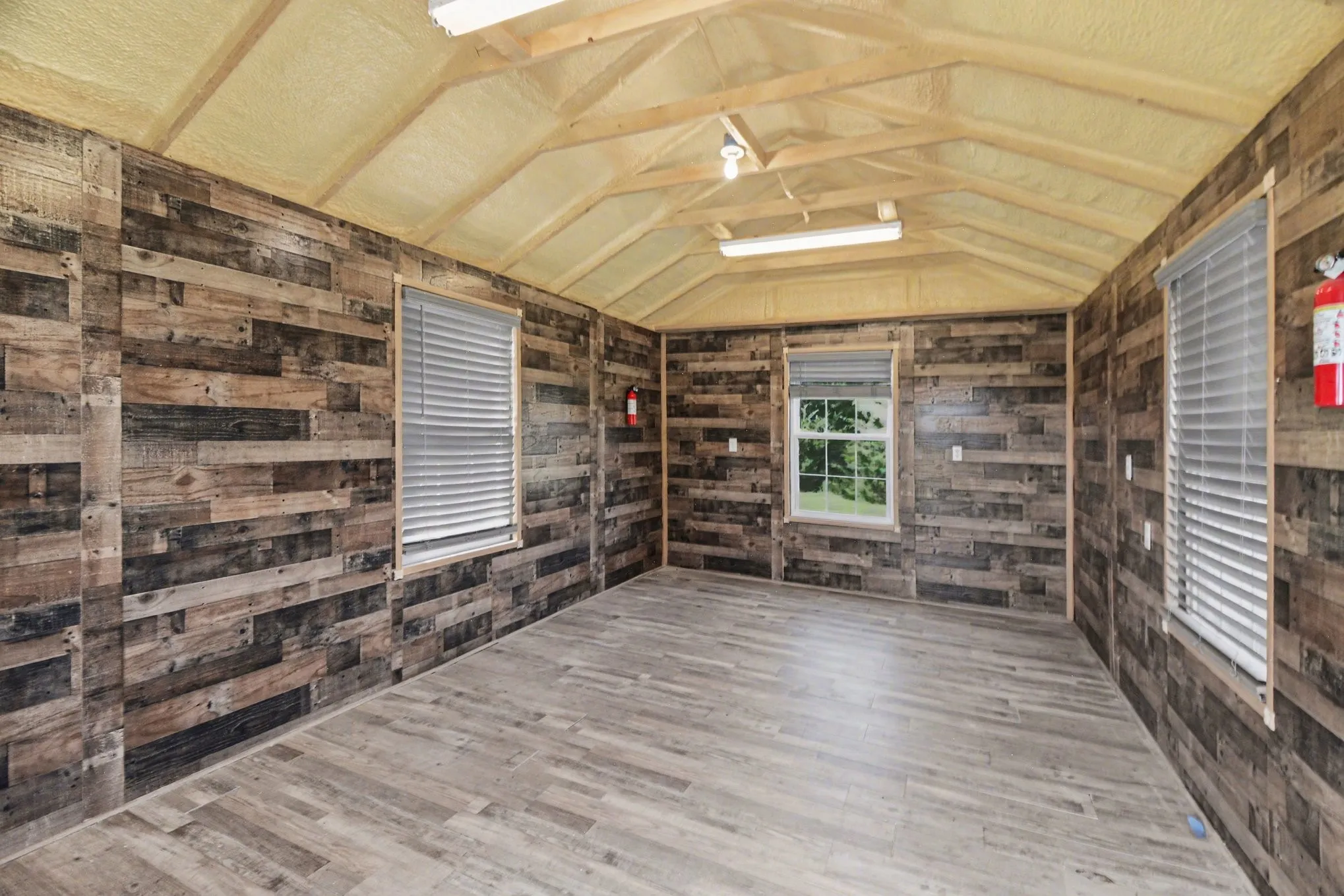 Single Family Residence For Sale in Collin County , 5945 County Road 441, Princeton, Texas 75407, 3 Bedroom, 2 Bathroom, Garage spaces, 1,446 Sqft, built in 2014, Preowned, mls#21242919, Real Estate Agent in Princeton, Homes For Sale in Collin county, Homes For Sale in Princeton, Realtor in Princeton Texas, Real Estate Brokerage Independent Realty Texas, Luminita Cordes Realtor