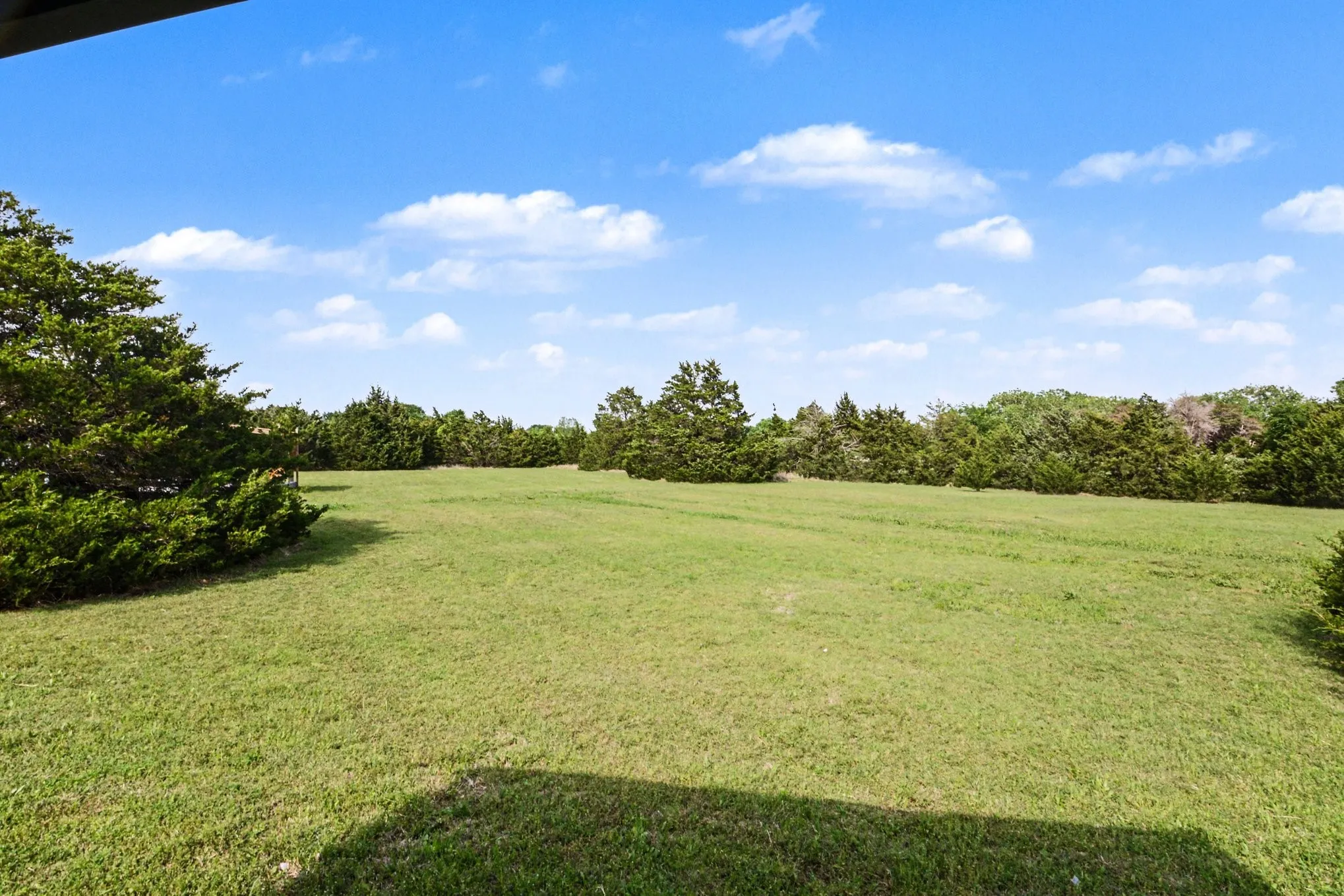 Single Family Residence For Sale in Collin County , 5945 County Road 441, Princeton, Texas 75407, 3 Bedroom, 2 Bathroom, Garage spaces, 1,446 Sqft, built in 2014, Preowned, mls#21242919, Real Estate Agent in Princeton, Homes For Sale in Collin county, Homes For Sale in Princeton, Realtor in Princeton Texas, Real Estate Brokerage Independent Realty Texas, Luminita Cordes Realtor