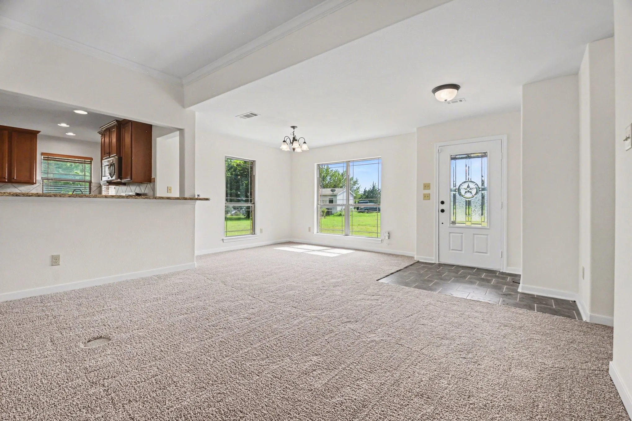Single Family Residence For Sale in Collin County , 5945 County Road 441, Princeton, Texas 75407, 3 Bedroom, 2 Bathroom, Garage spaces, 1,446 Sqft, built in 2014, Preowned, mls#21242919, Real Estate Agent in Princeton, Homes For Sale in Collin county, Homes For Sale in Princeton, Realtor in Princeton Texas, Real Estate Brokerage Independent Realty Texas, Luminita Cordes Realtor